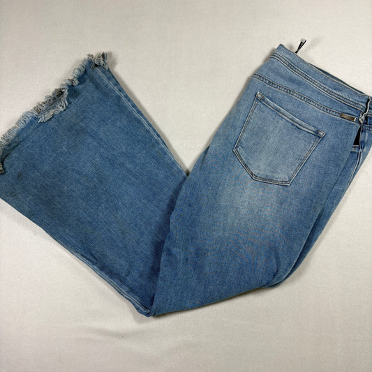 Kim Camo Maurices Womens Jeans 17/32 Y2K Raw Hem Distressed Grunge Blue Denim