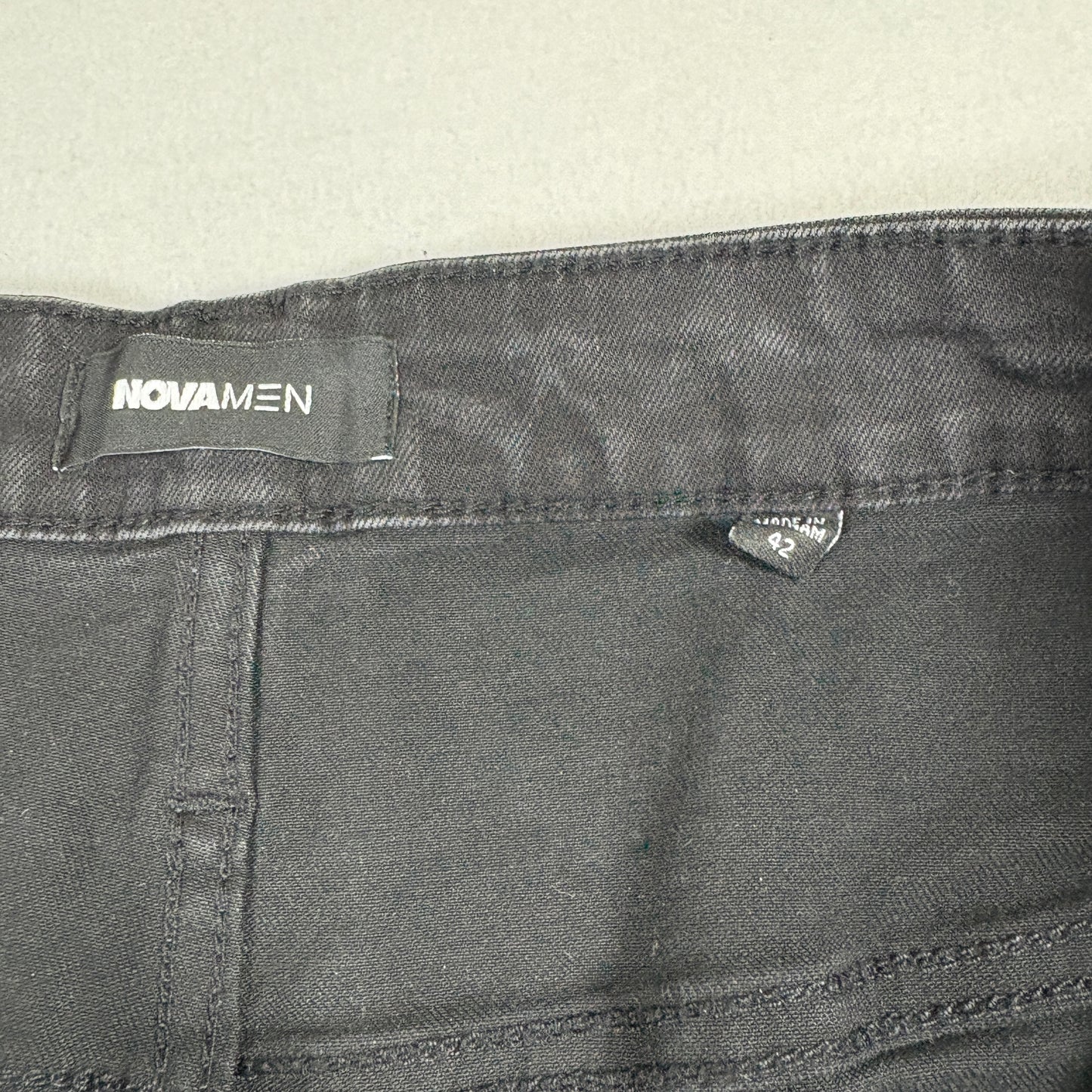 Nova Men Jeans 42 Black Distressed Carpenter Relaxed Fit Paint Splatter NWT