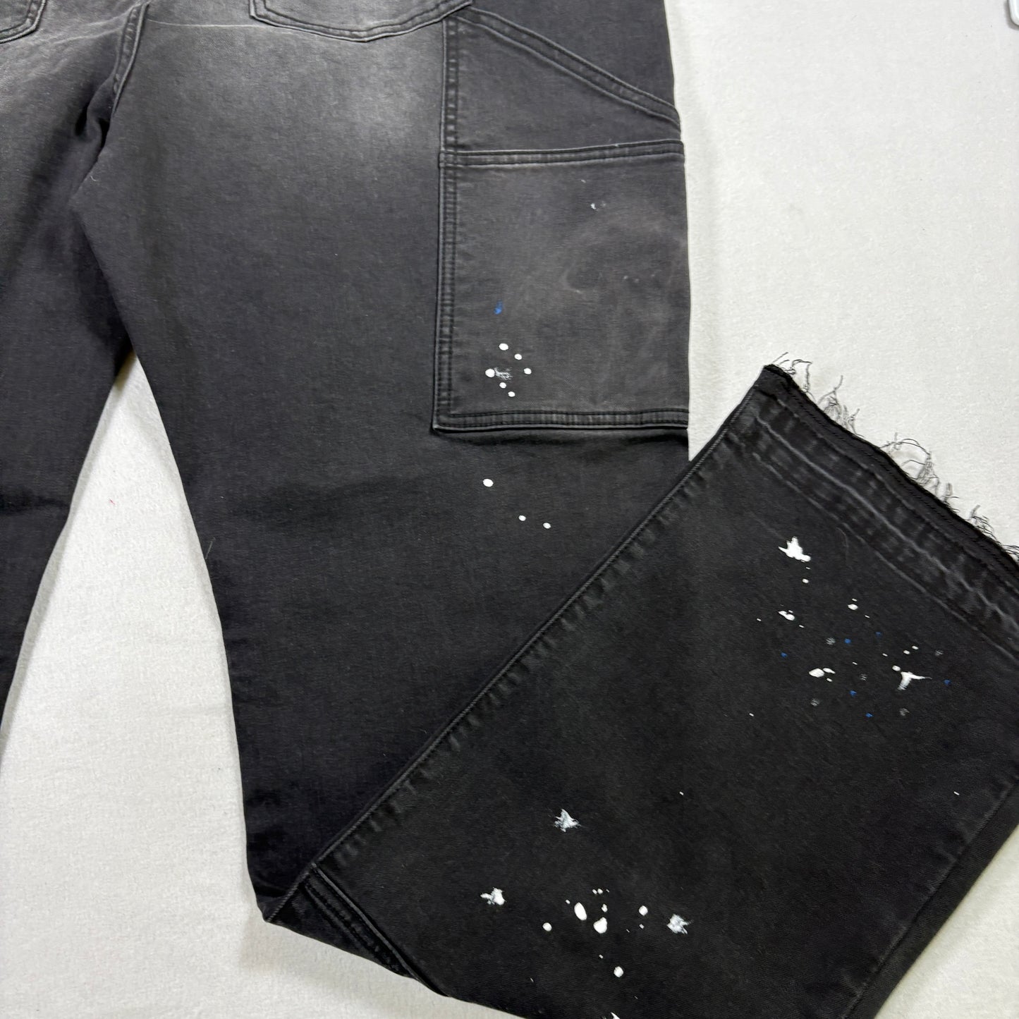 Nova Men Jeans 42 Black Distressed Carpenter Relaxed Fit Paint Splatter NWT