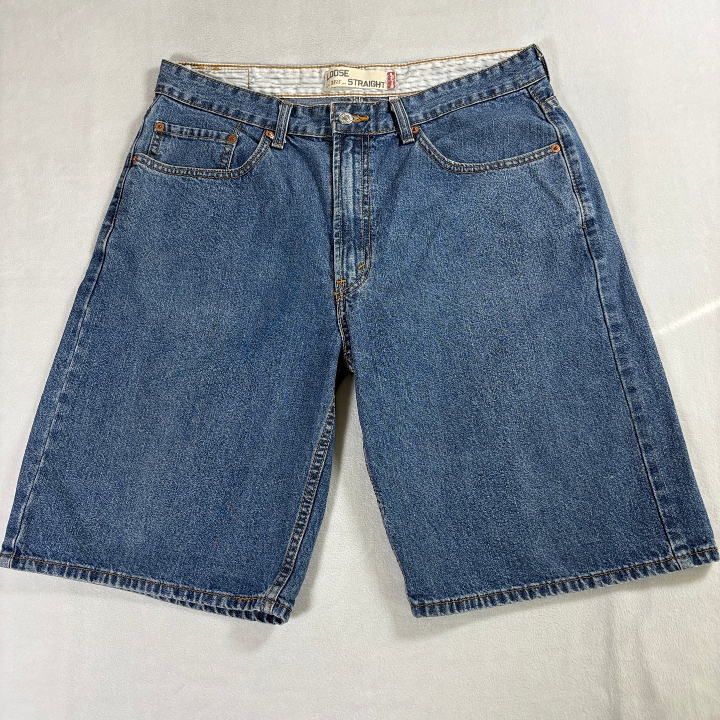 Levis 569 Mens W34 Loose Fit Straight Denim Shorts Blue Medium Wash Skater Y2K