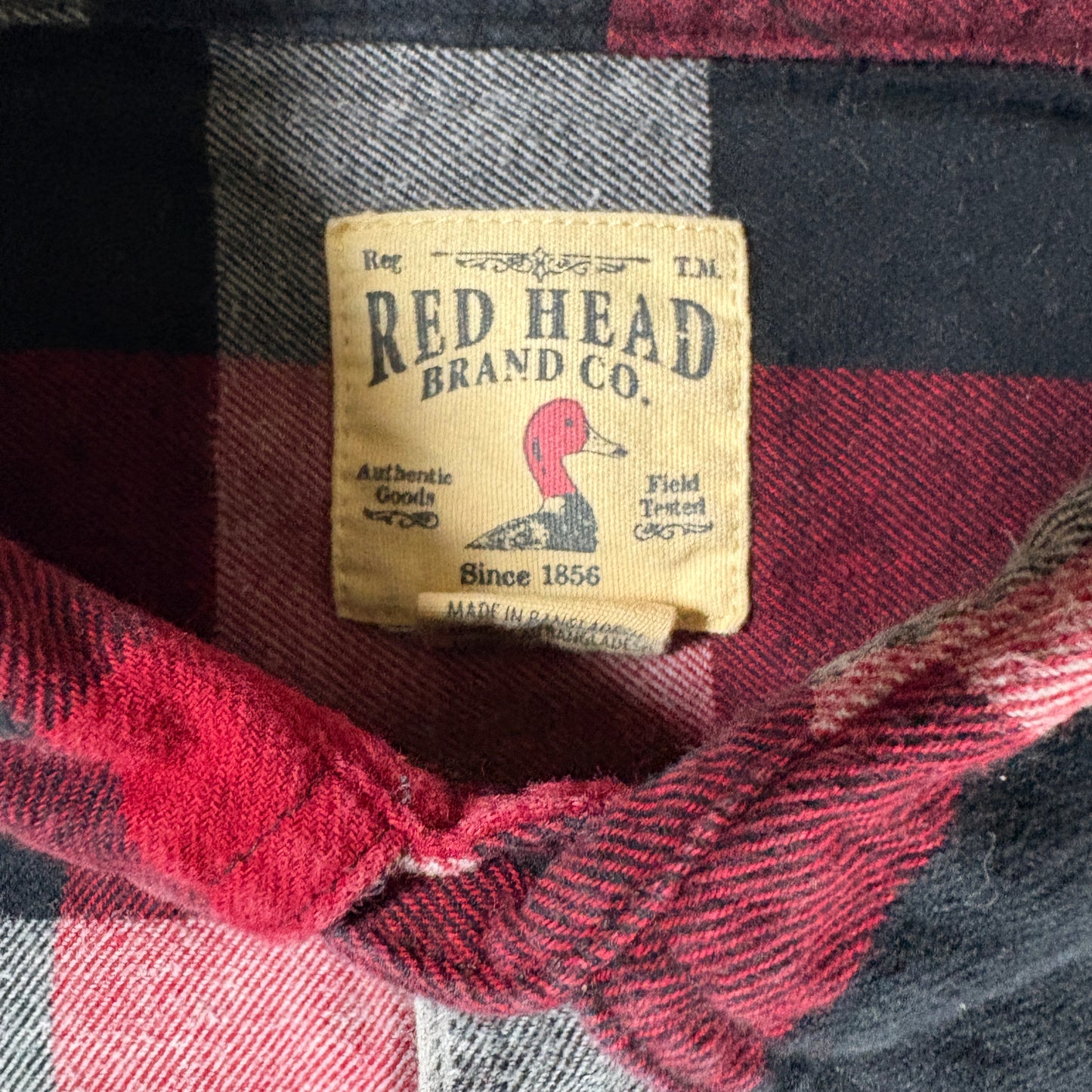 RedHead Flannel Shirt Men M Plaid Buffalo Check Long Sleeve Button Front Outdoor