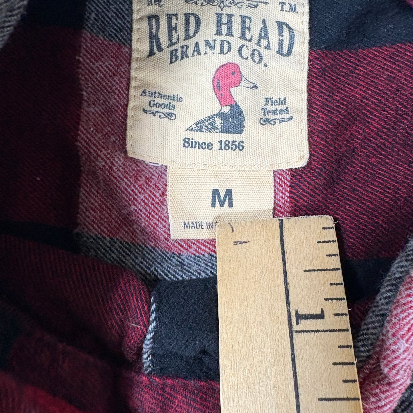 RedHead Flannel Shirt Men M Plaid Buffalo Check Long Sleeve Button Front Outdoor