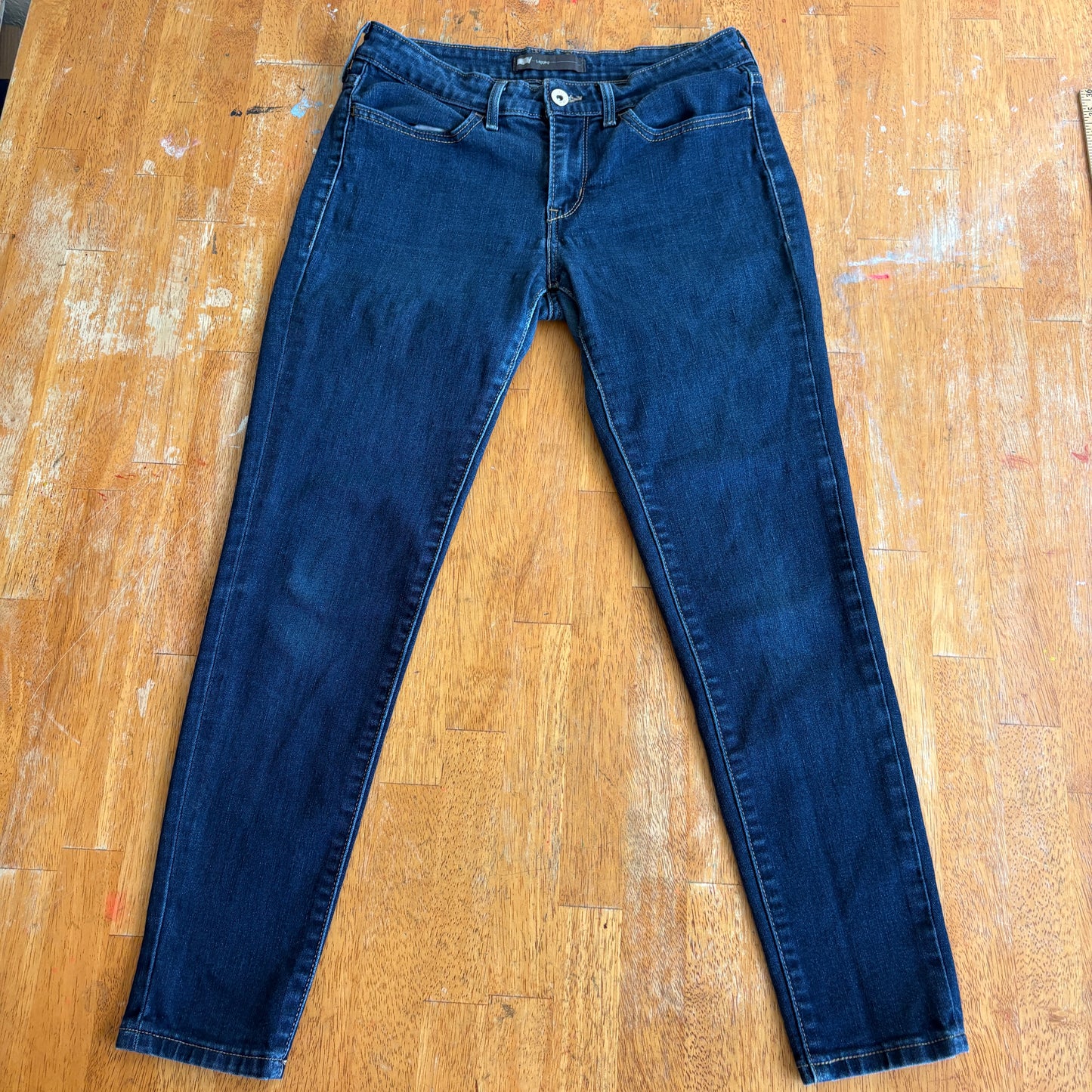 Levis Jeans Womens Legging Size 28X28 Dark Wash Skinny Stretch Retro 90S Denims!