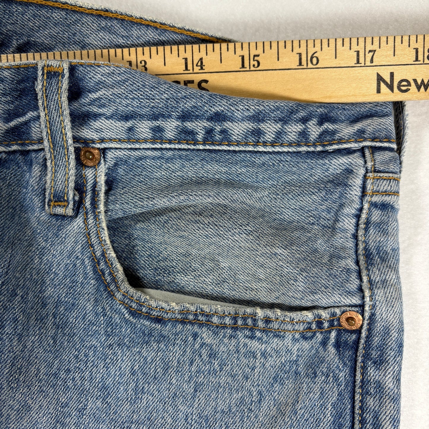 Levi’s 501 Jeans Men 36x30 Blue Denim Button Fly Vintage Distressed Stained USA Style