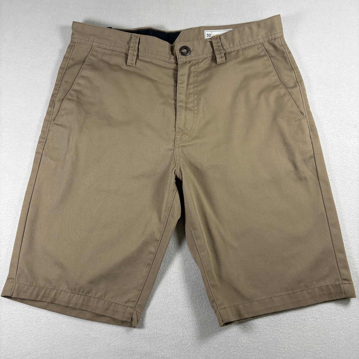 Volcom Mens Shorts Size 32 Khaki Chino Skate Casual Streetwear Y2K Grunge
