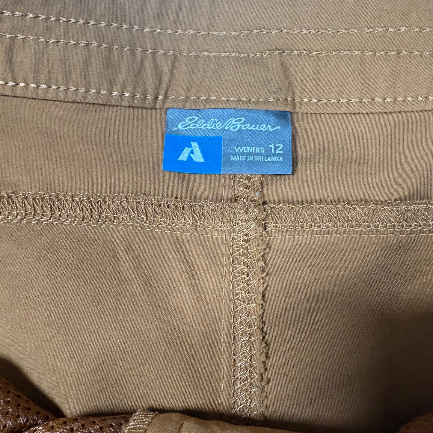 Eddie Bauer Pants Women’s 12 Outdoor Hiking Trail Cargo Brown Stretch Zip Pockets