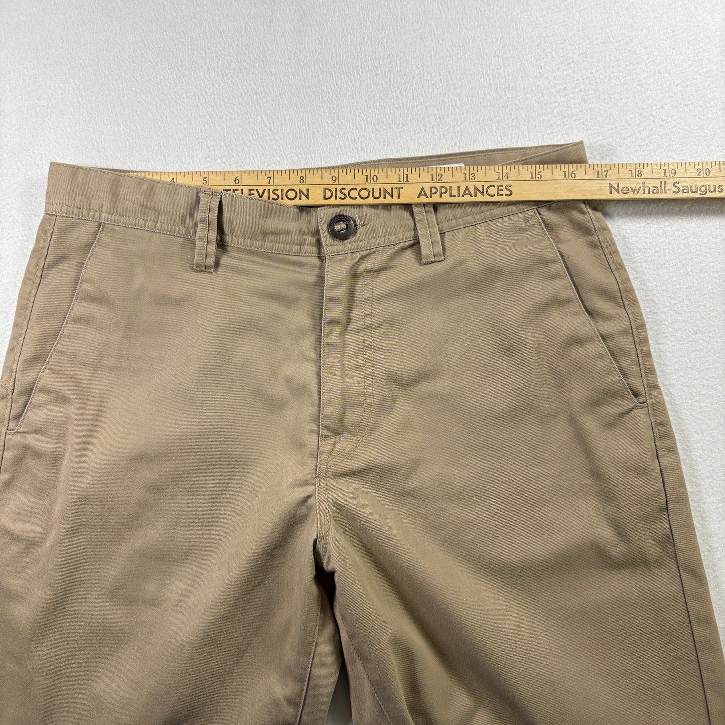 Volcom Mens Shorts Size 32 Khaki Chino Skate Casual Streetwear Y2K Grunge