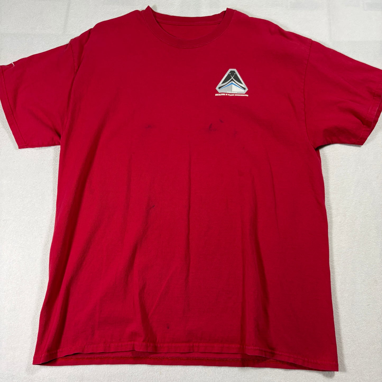 Red Facilities & Plant Engineering T Shirt Mens XL Airplane Logo Graphic Tshirt