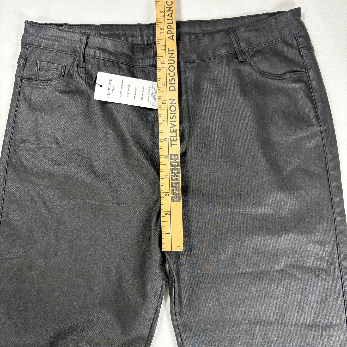 NWT Coated Black Pants Women’s 1XL Faux Leather Look Stretch Wide Leg High Rise