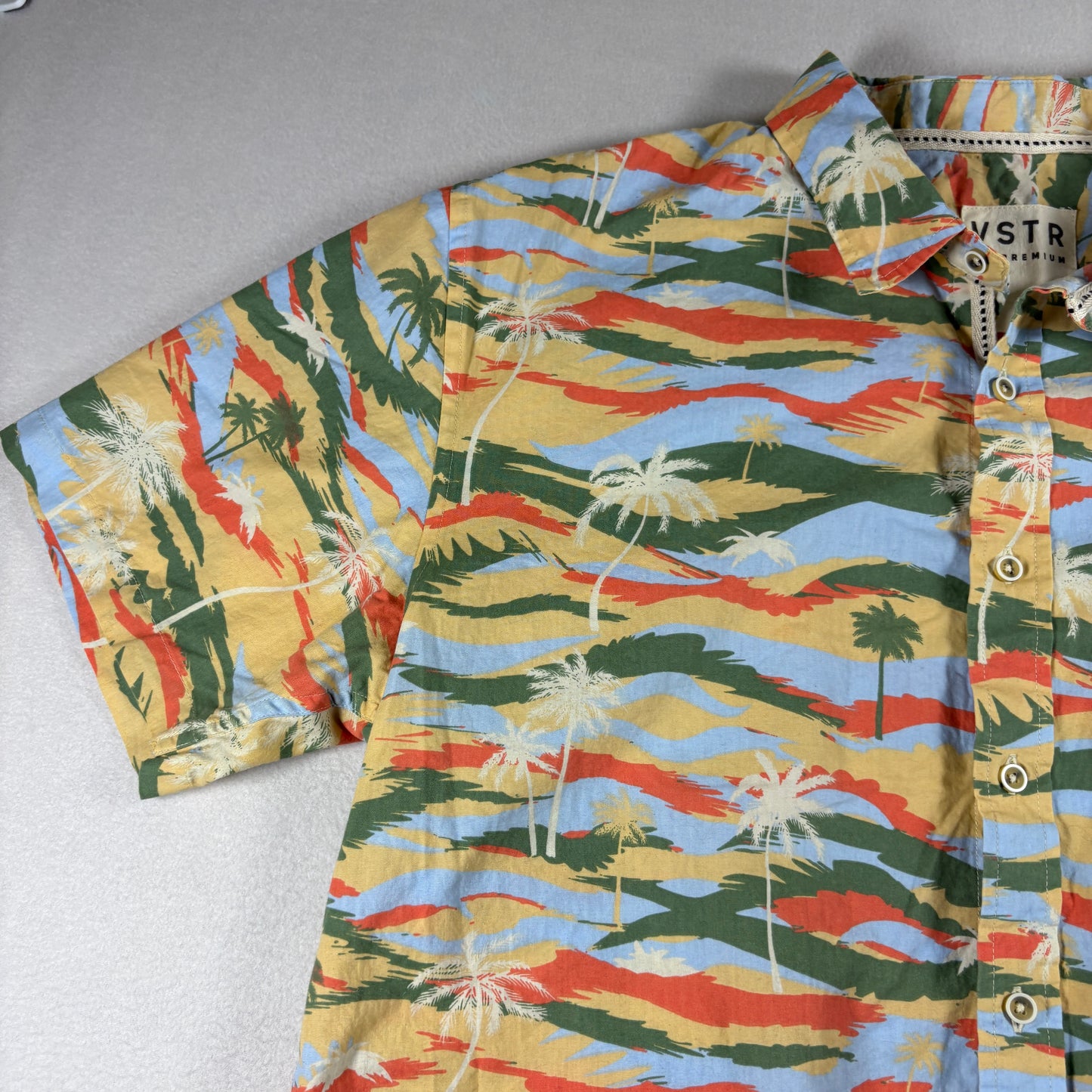 VSTR Premium Mens XXL Hawaiian Shirt Palm Tree Print Button Up Beach Y2K Summer