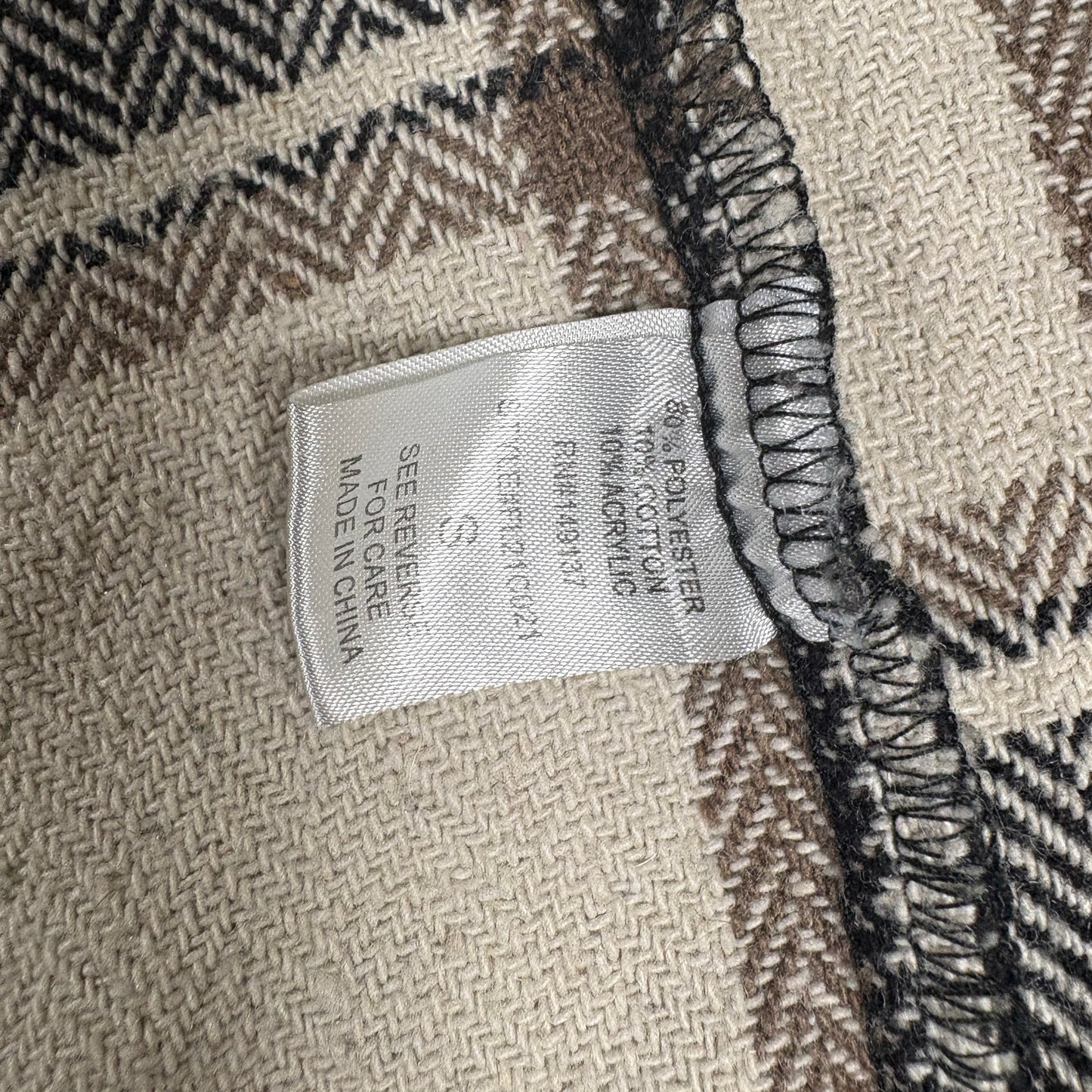 Plaid Flannel Jacket Shacket Men’s Small Beige Brown Black Button Up Overshirt