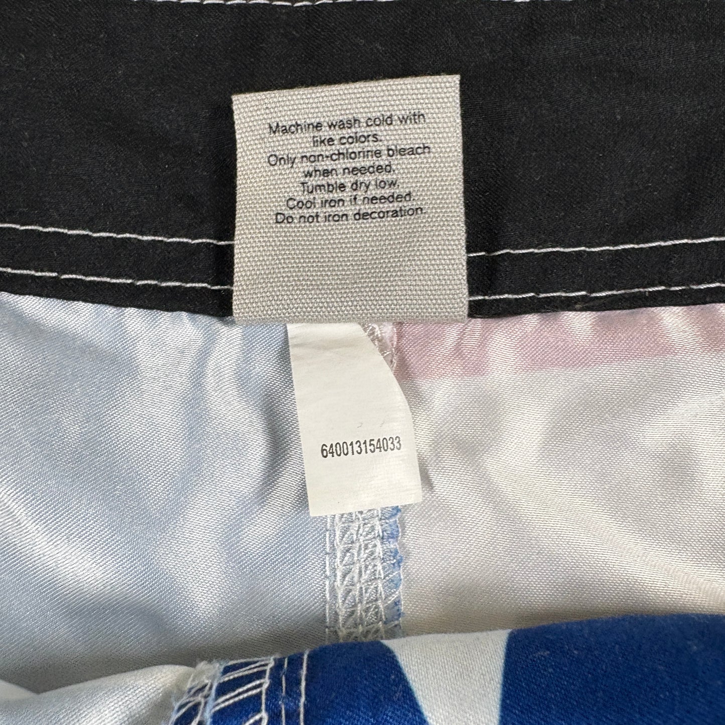 Hang Ten Mens Board Shorts 34 USA Flag Swim Trunks Red White Blue Stars Stripes