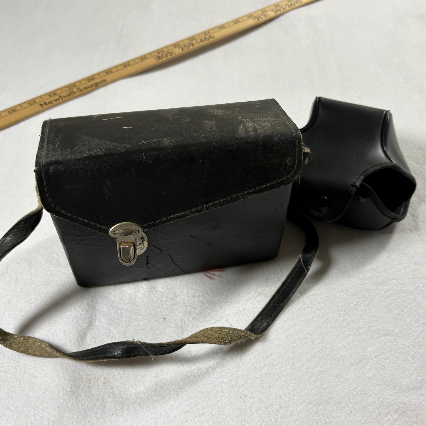 Vintage Focal Camera Case Black Leather Shoulder Bag Red Lined Film Camera Bag!