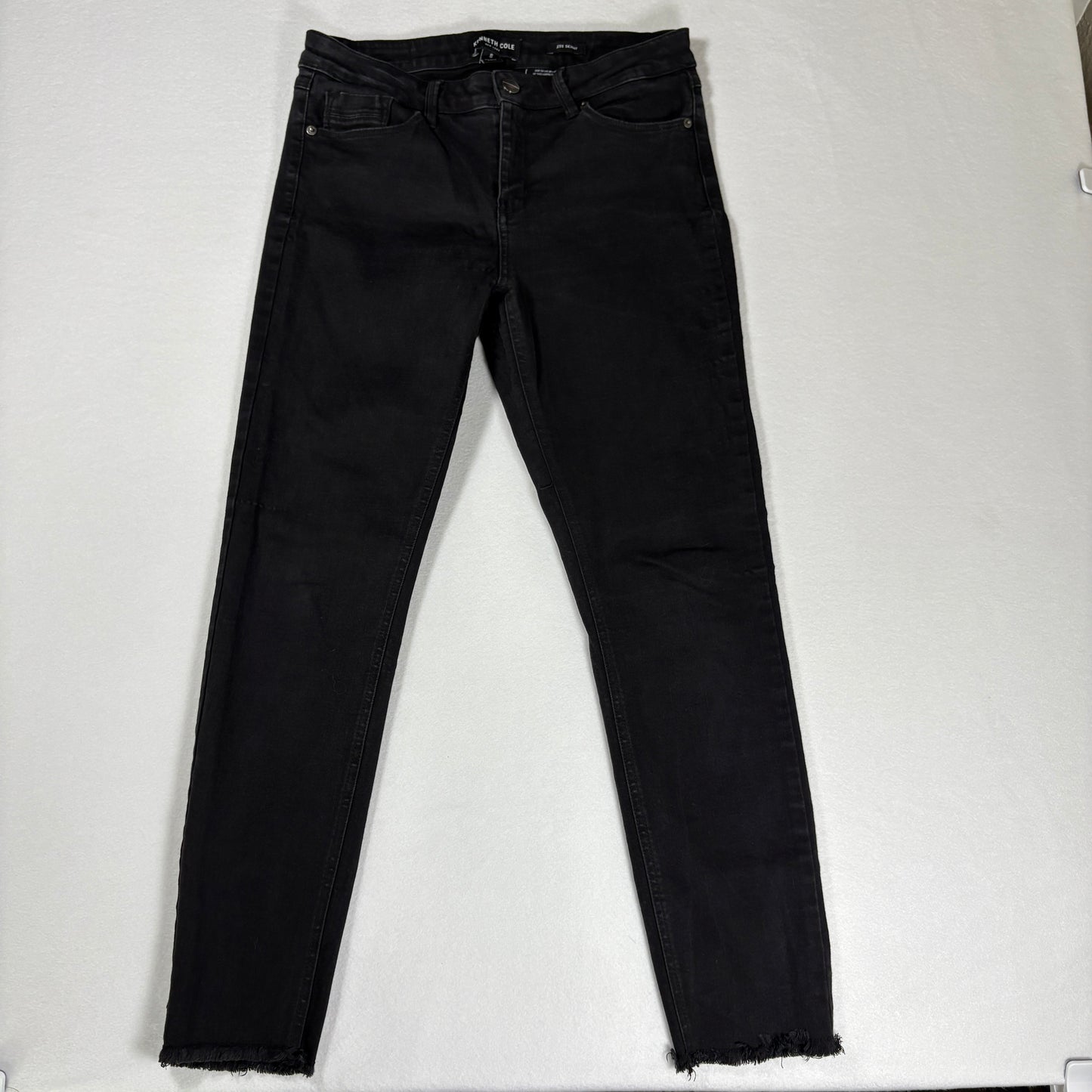 Kenneth Cole Jeans Women’s Size 8 Jess Skinny Black Raw Hem Stretch Denim Pants