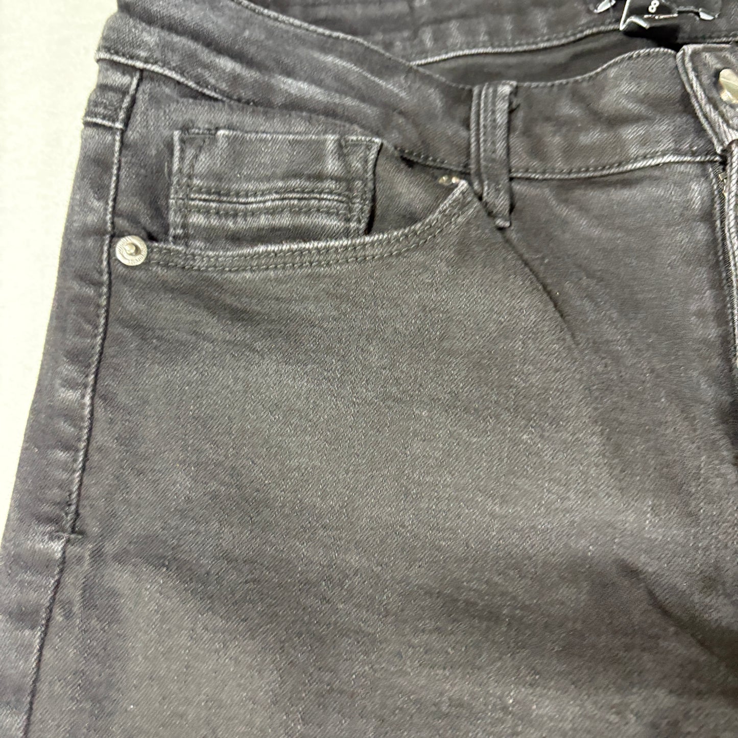 Kenneth Cole Jeans Women’s Size 8 Jess Skinny Black Raw Hem Stretch Denim Pants