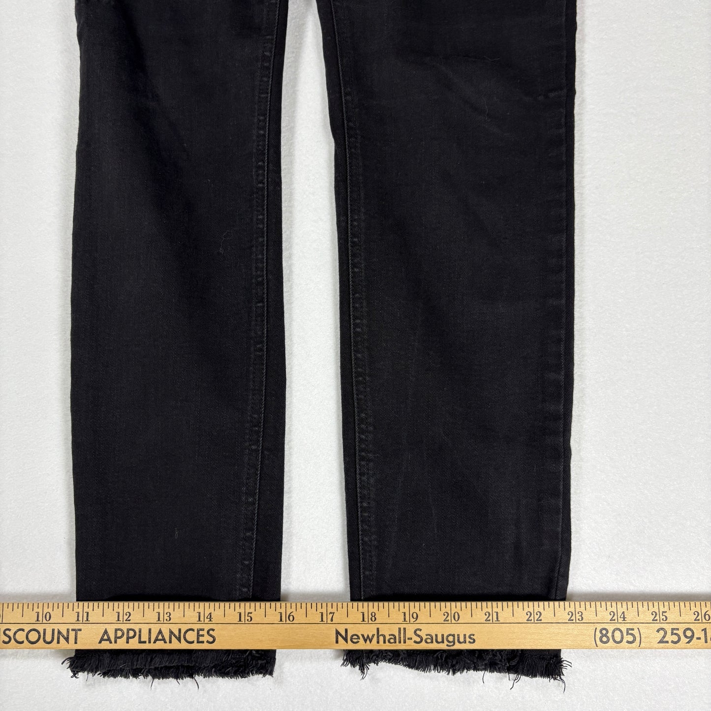 Kenneth Cole Jeans Women’s Size 8 Jess Skinny Black Raw Hem Stretch Denim Pants