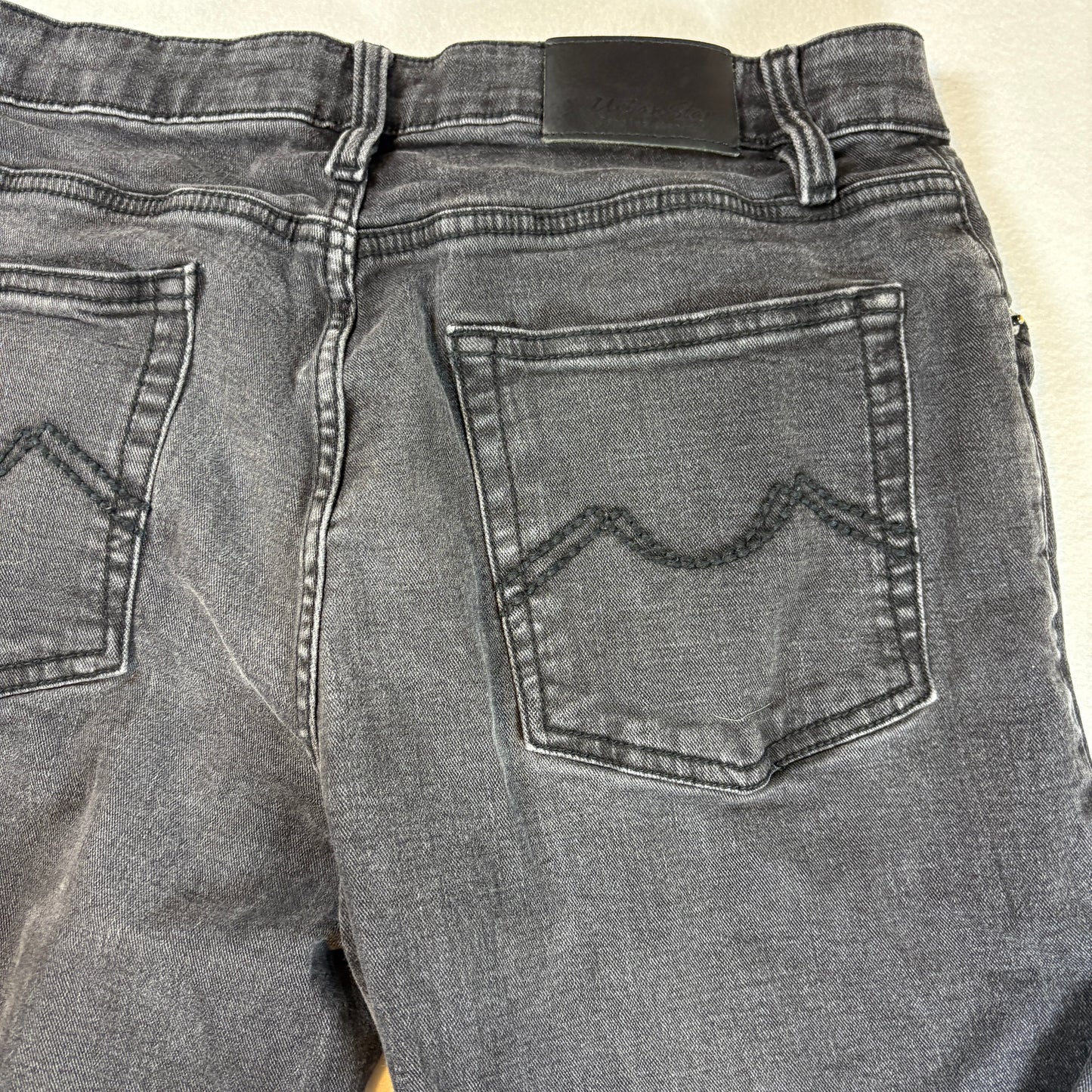 Urban Star Jeans Men’s 32x32 Black Premium Apparel Straight Leg Stretch Denim