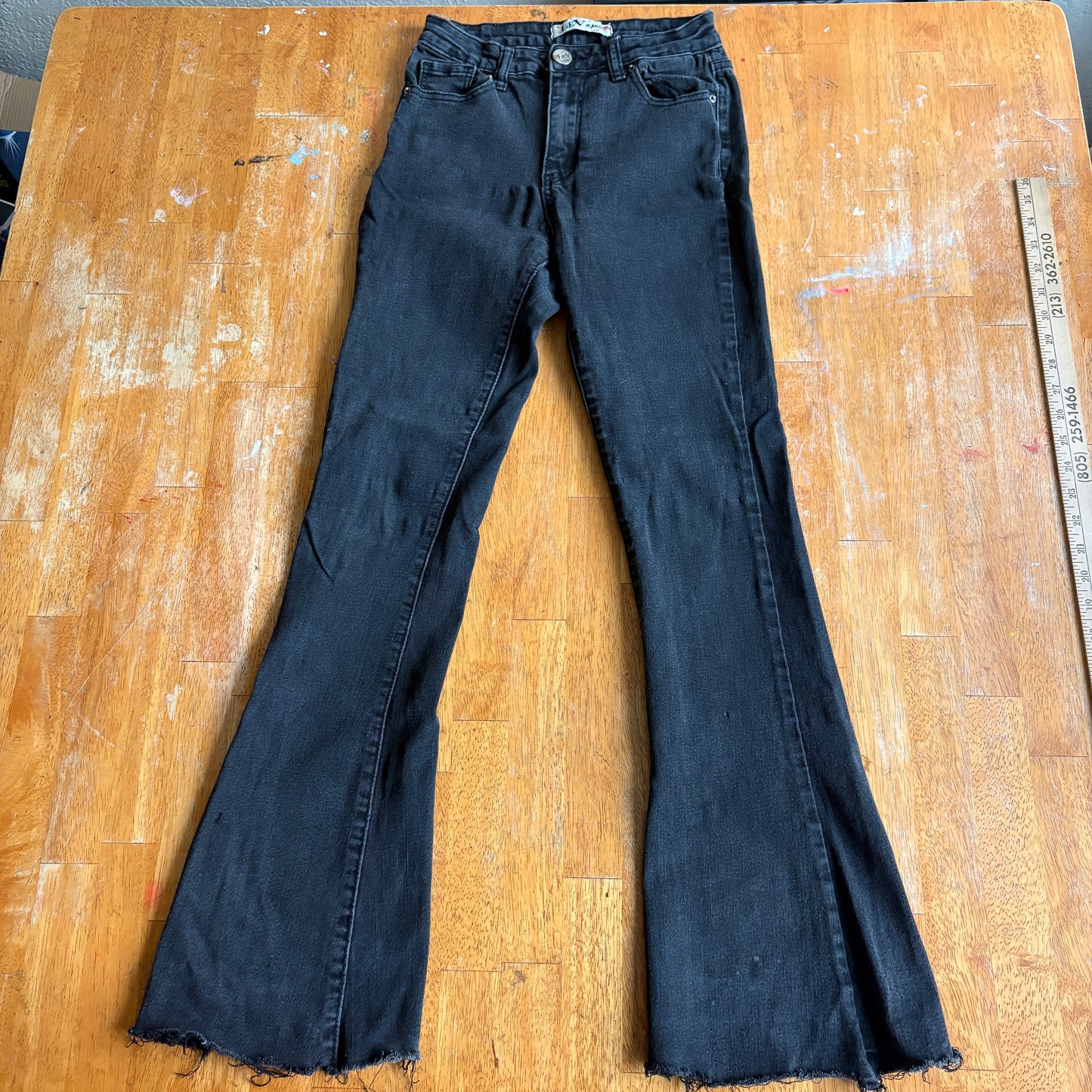Vintage Levi Jeans Womens Size 3 Black Flare Raw Hem Low Rise Stretch Denim