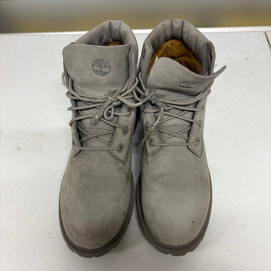 Timberland Gray Nubuck Waterproof Boots Boys Size 7 200G Insulated