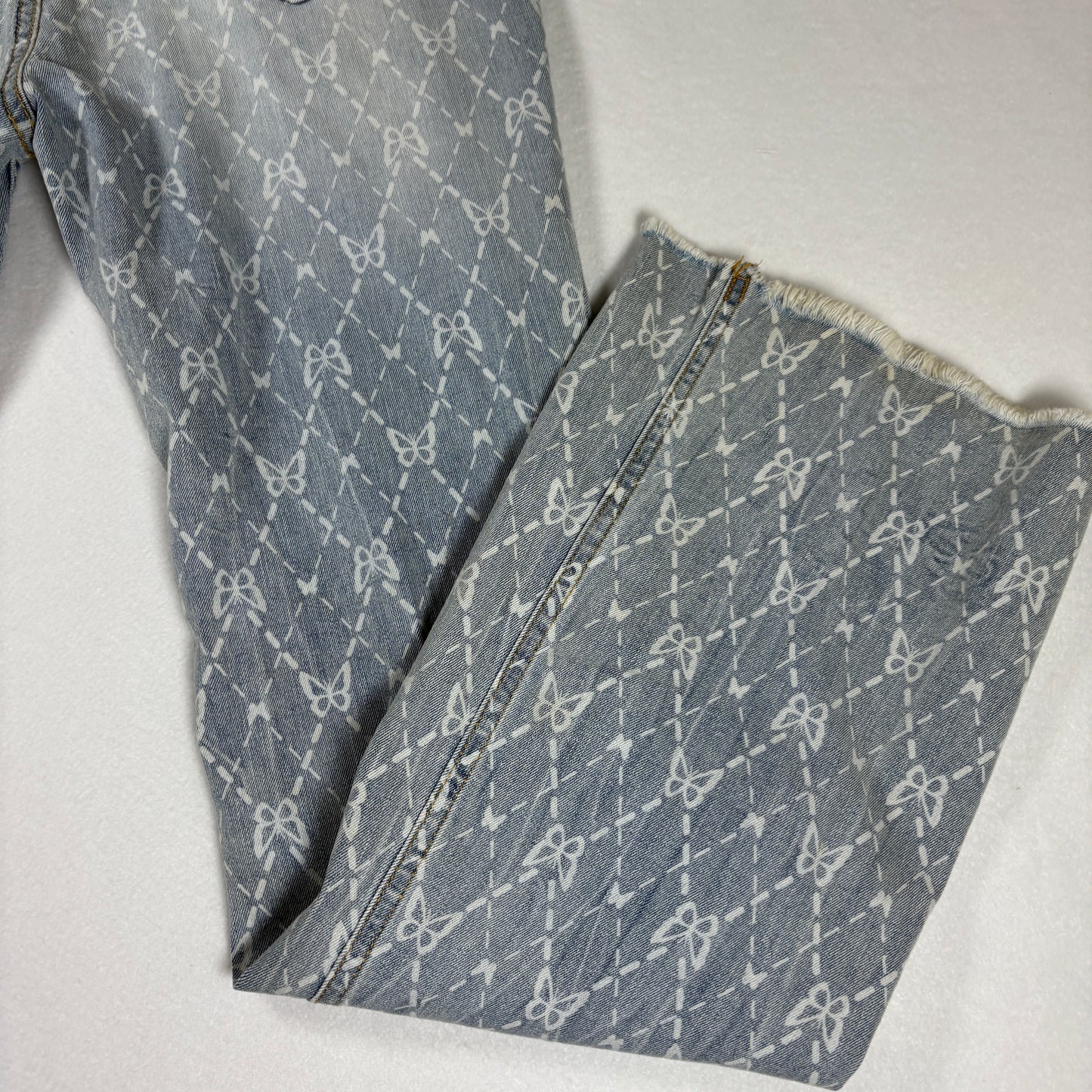 No Boundaries Jeans Womens 11 Blue Print Distressed Flare Leg Boho Y2K Denim