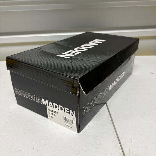 Steve Madden M-Dangr Black Star Low Top Sneakers Men Size 9.5 NIB Casual