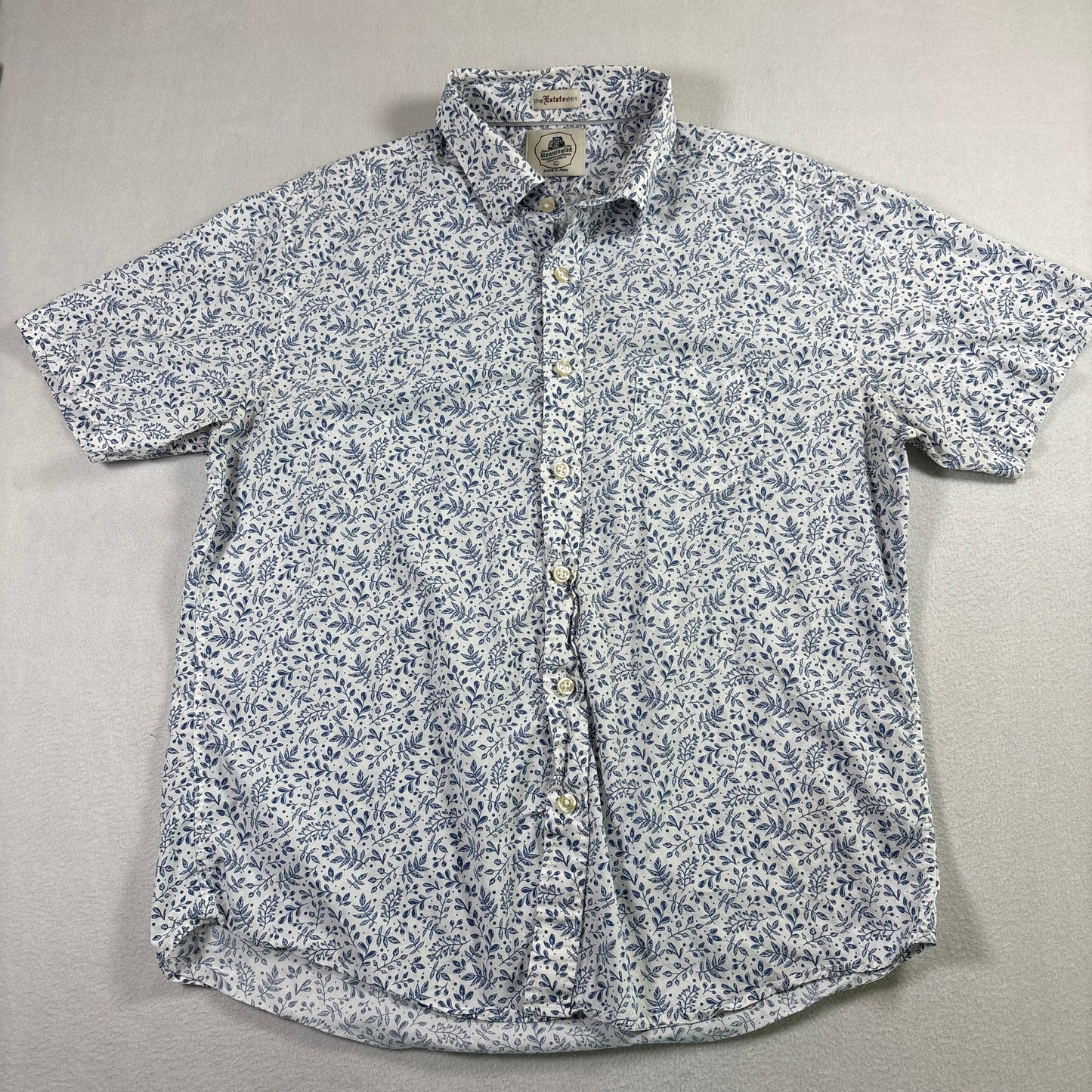 Kennington Mens Shirt L White Blue Floral Print Short Sleeve Button Up Casual