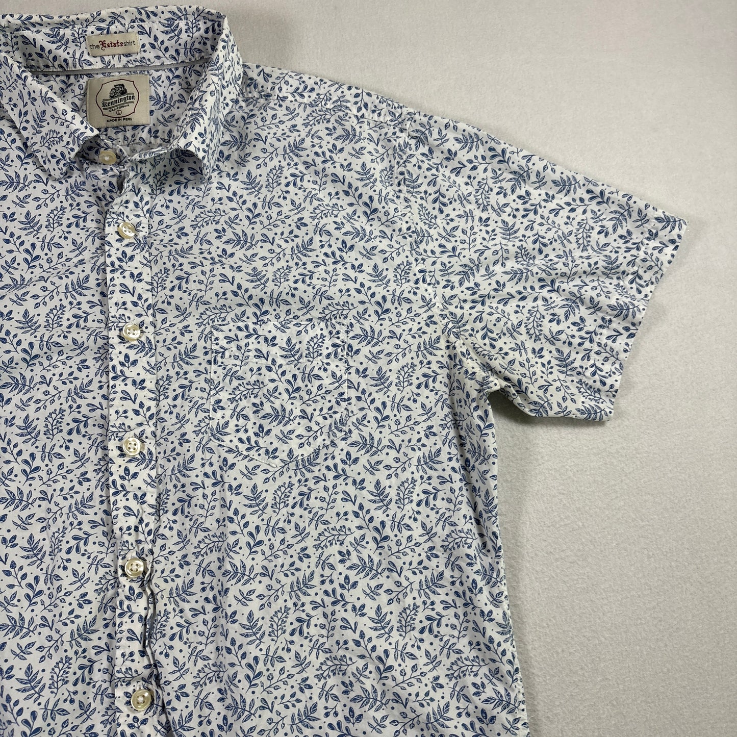 Kennington Mens Shirt L White Blue Floral Print Short Sleeve Button Up Casual