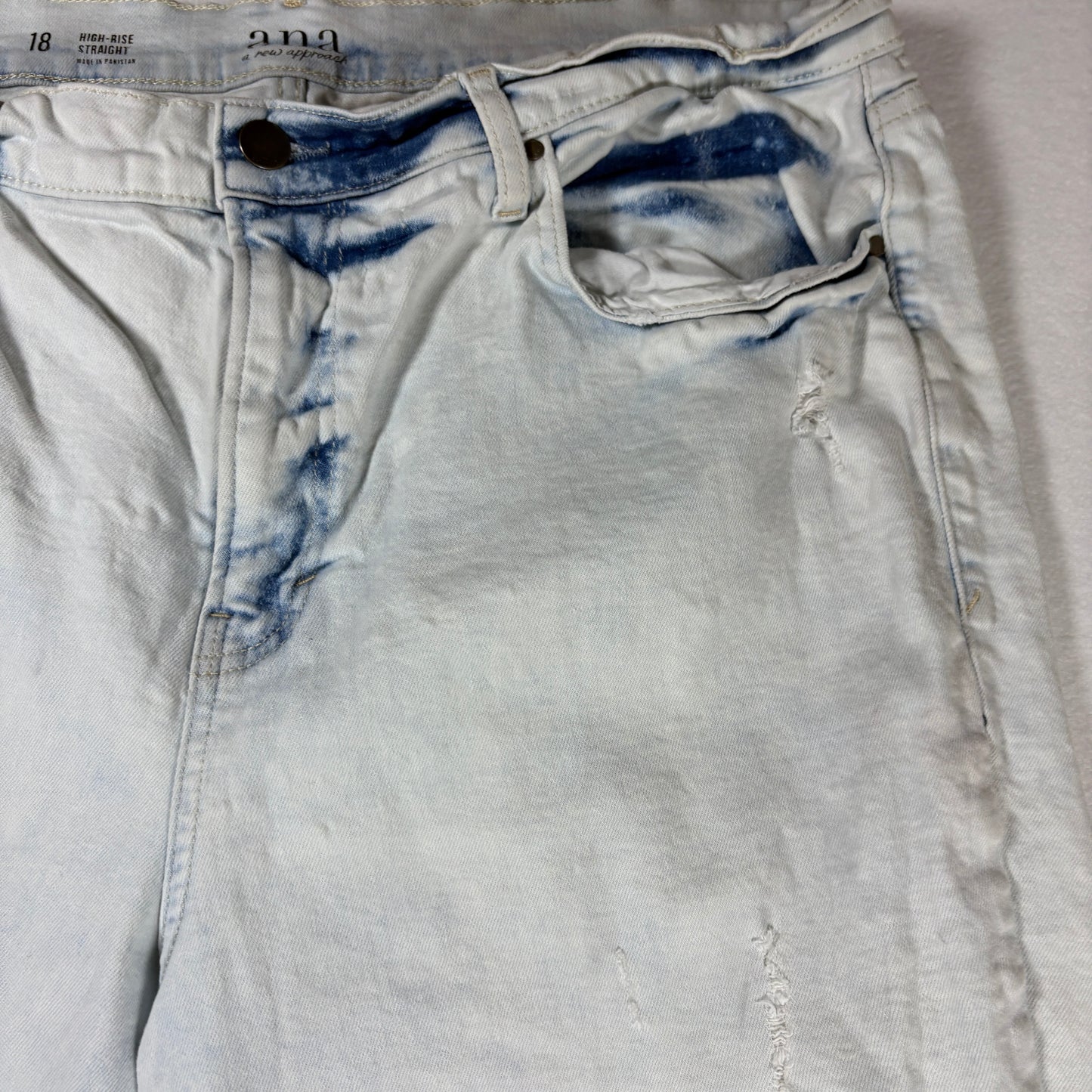 a.n.a Jeans Womens 18 High Rise Straight Distressed Ripped Light Wash Denim
