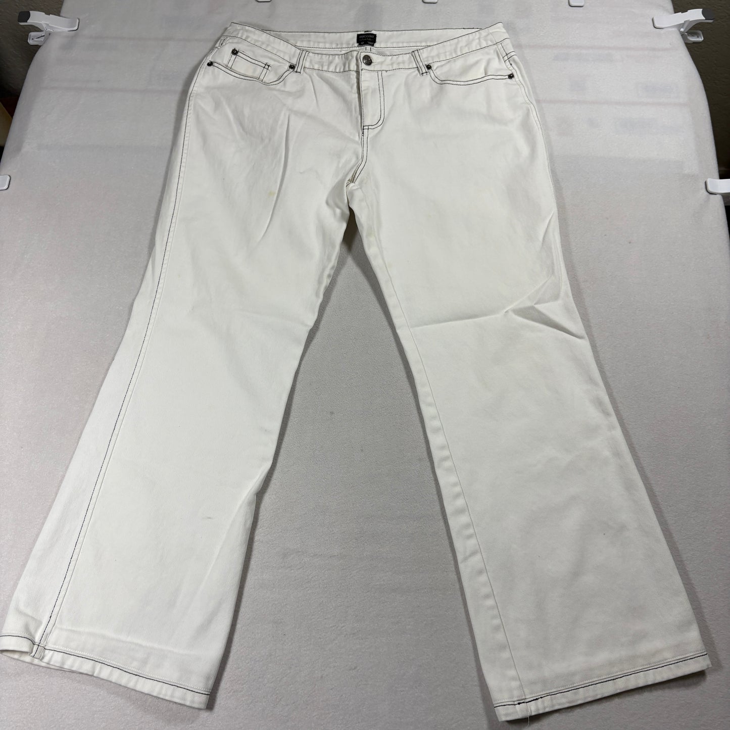 White Bootcut Jeans Womens 12 Embroidered Pocket Y2K Retro Denim