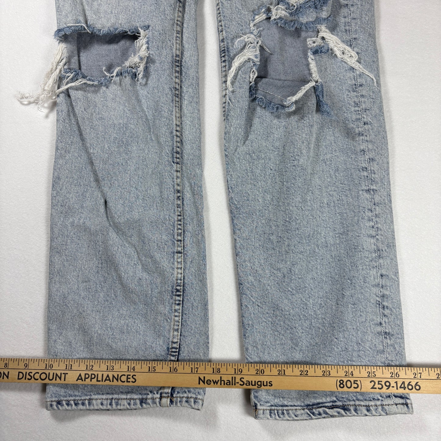 H&M Divided Jeans Womens 6 Light Wash High Rise Distressed Ripped Straight Leg