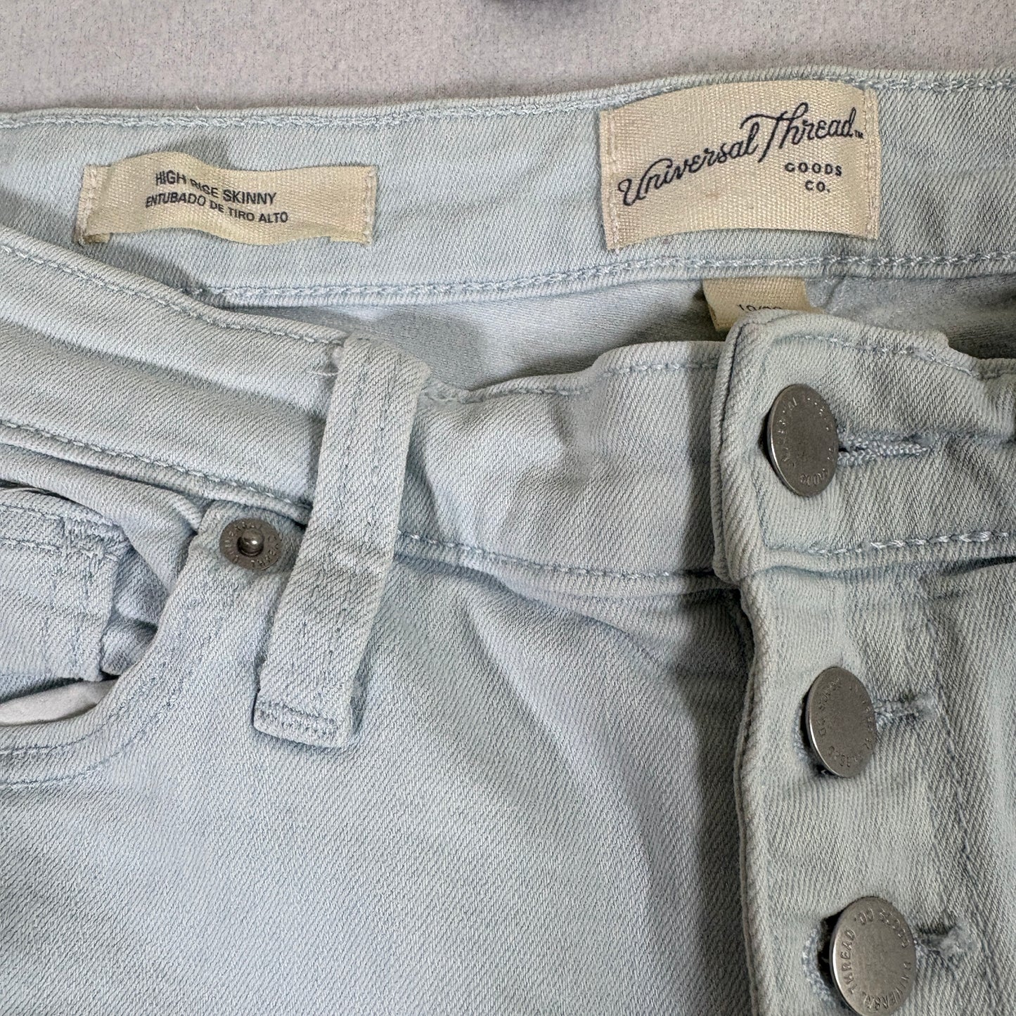 Universal Thread Womens Jeans Size 10/30 Light Wash High Rise Skinny Button Fly