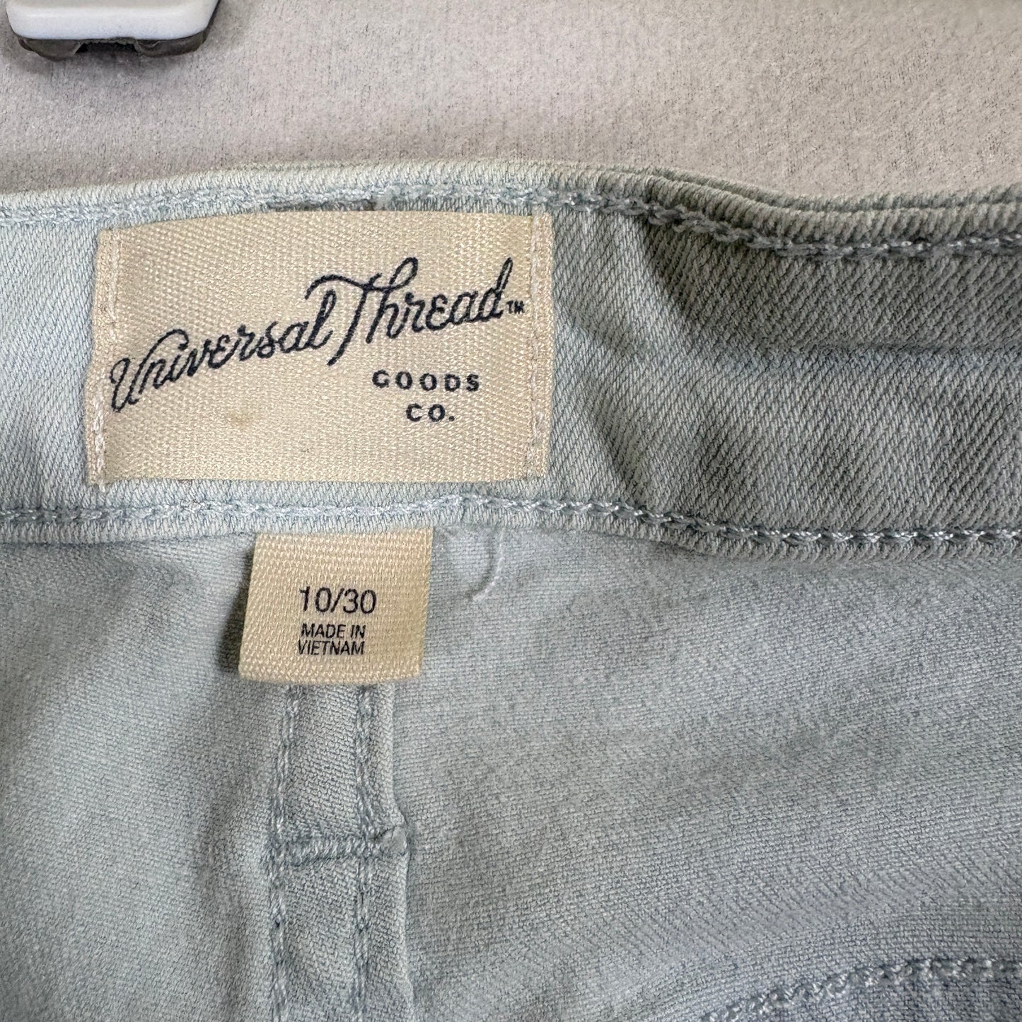 Universal Thread Womens Jeans Size 10/30 Light Wash High Rise Skinny Button Fly