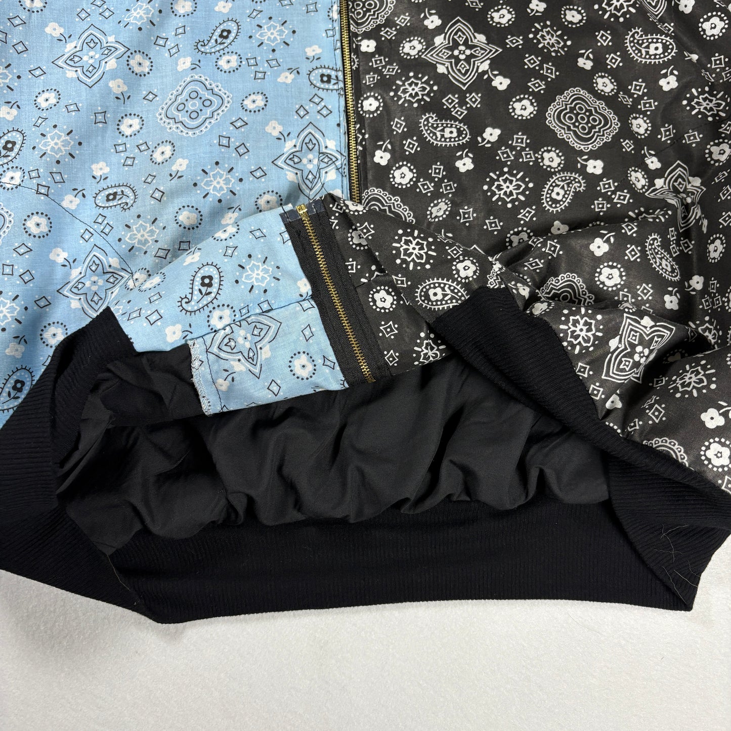 ONLY DO GOOD Jacket Men’s L Bandana Print Zip Up Bomber Blue Black Streetwear