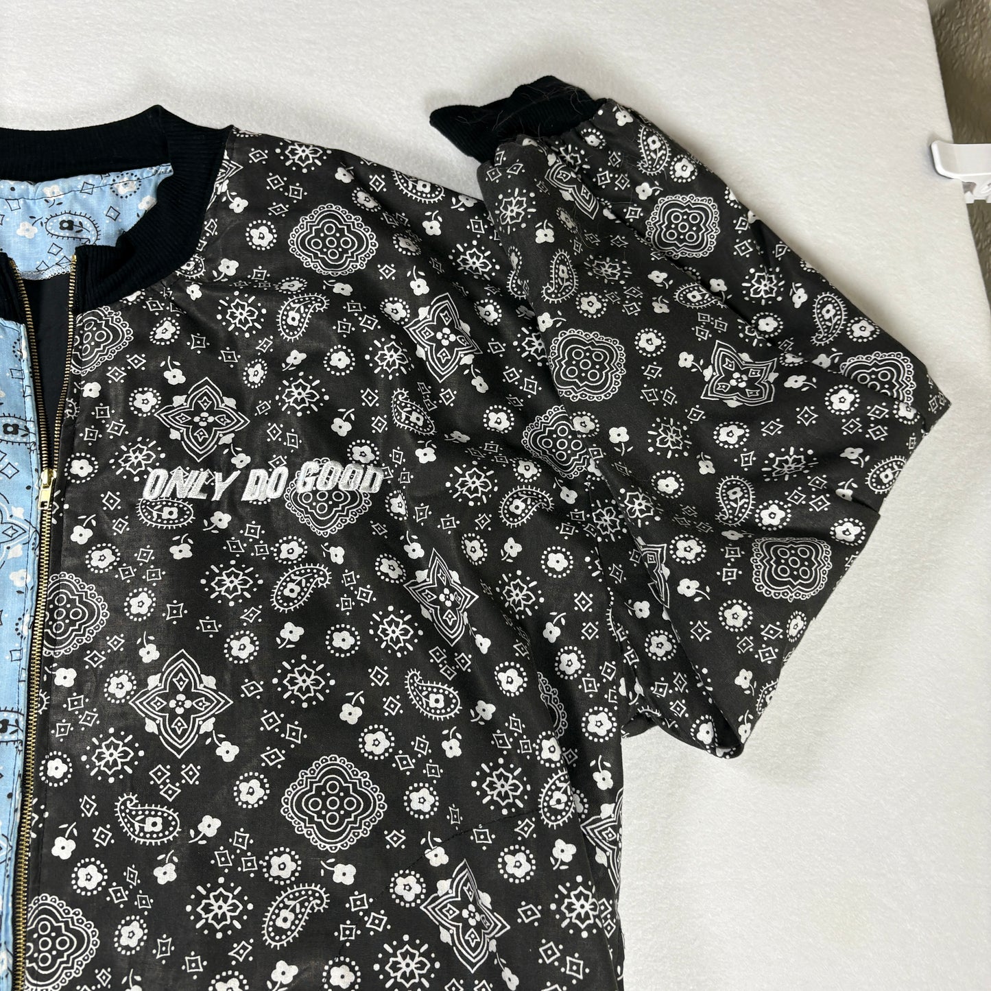 ONLY DO GOOD Jacket Men’s L Bandana Print Zip Up Bomber Blue Black Streetwear