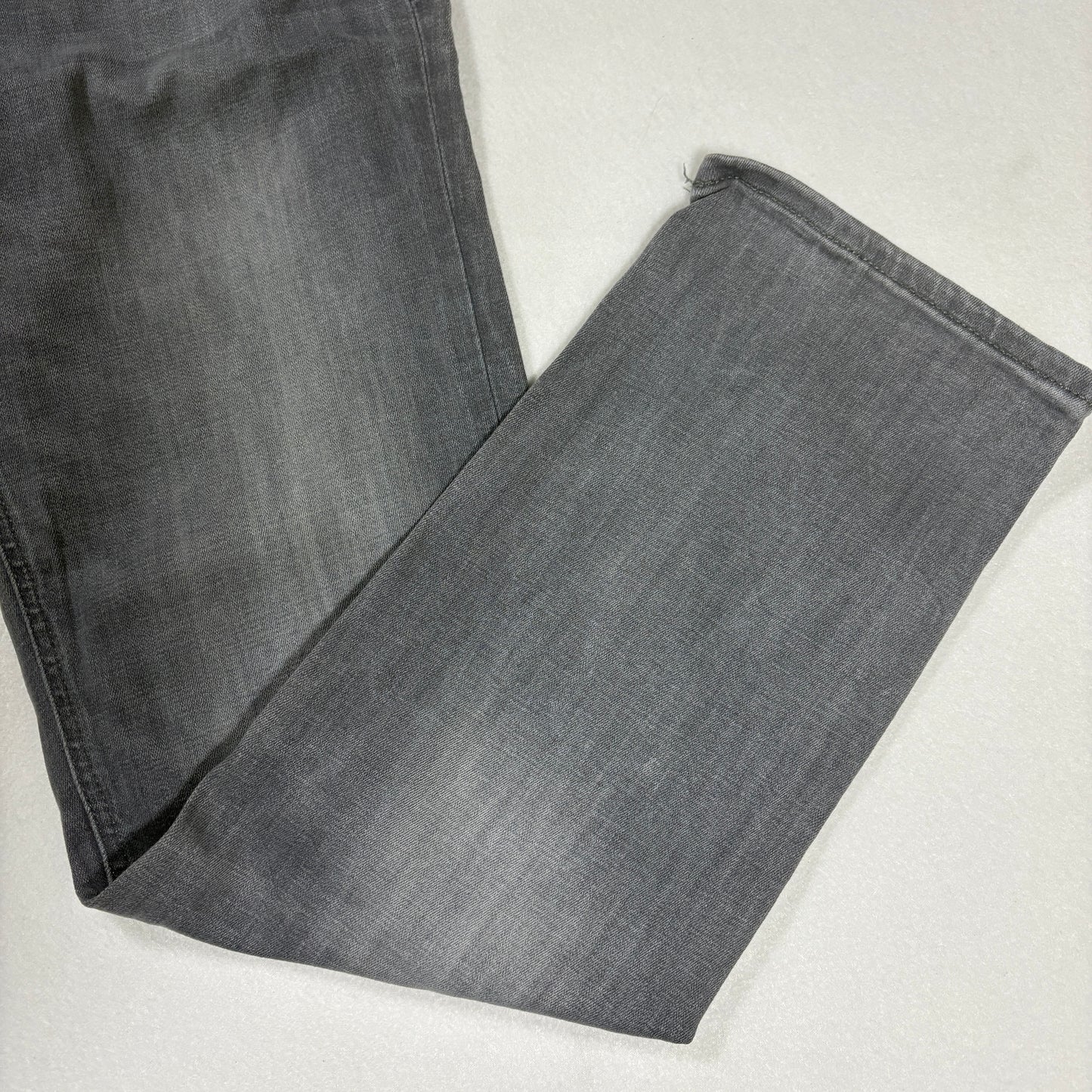 Express Jeans Men’s Slim Fit Gray Stretch Performance Denim Pants 34x30