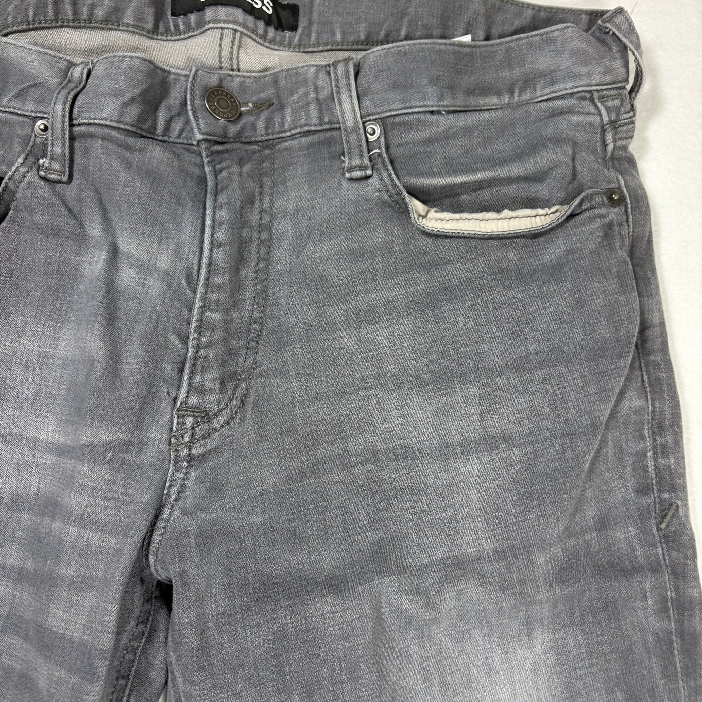 Express Jeans Men’s Slim Fit Gray Stretch Performance Denim Pants 34x30