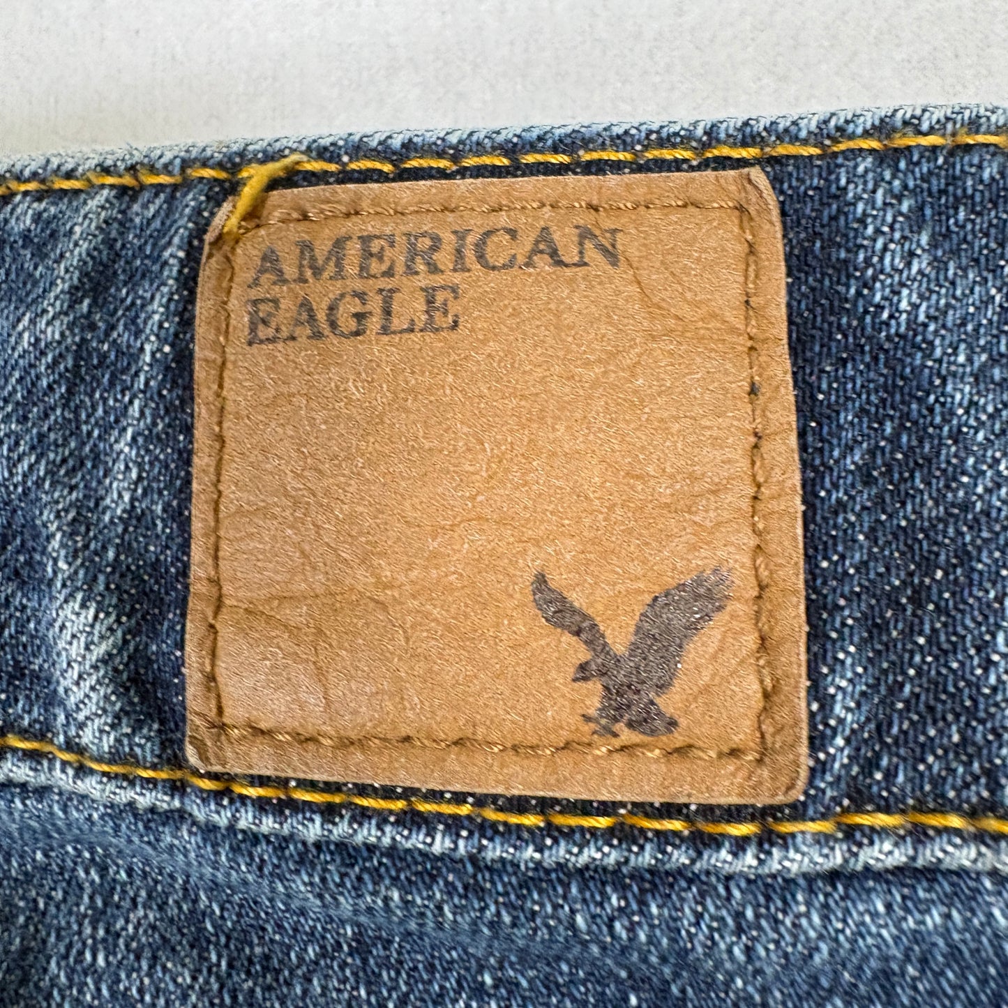 American Eagle Womens Jeans Size 10 Blue Favorite Boyfriend Relaxed Fit Stretch