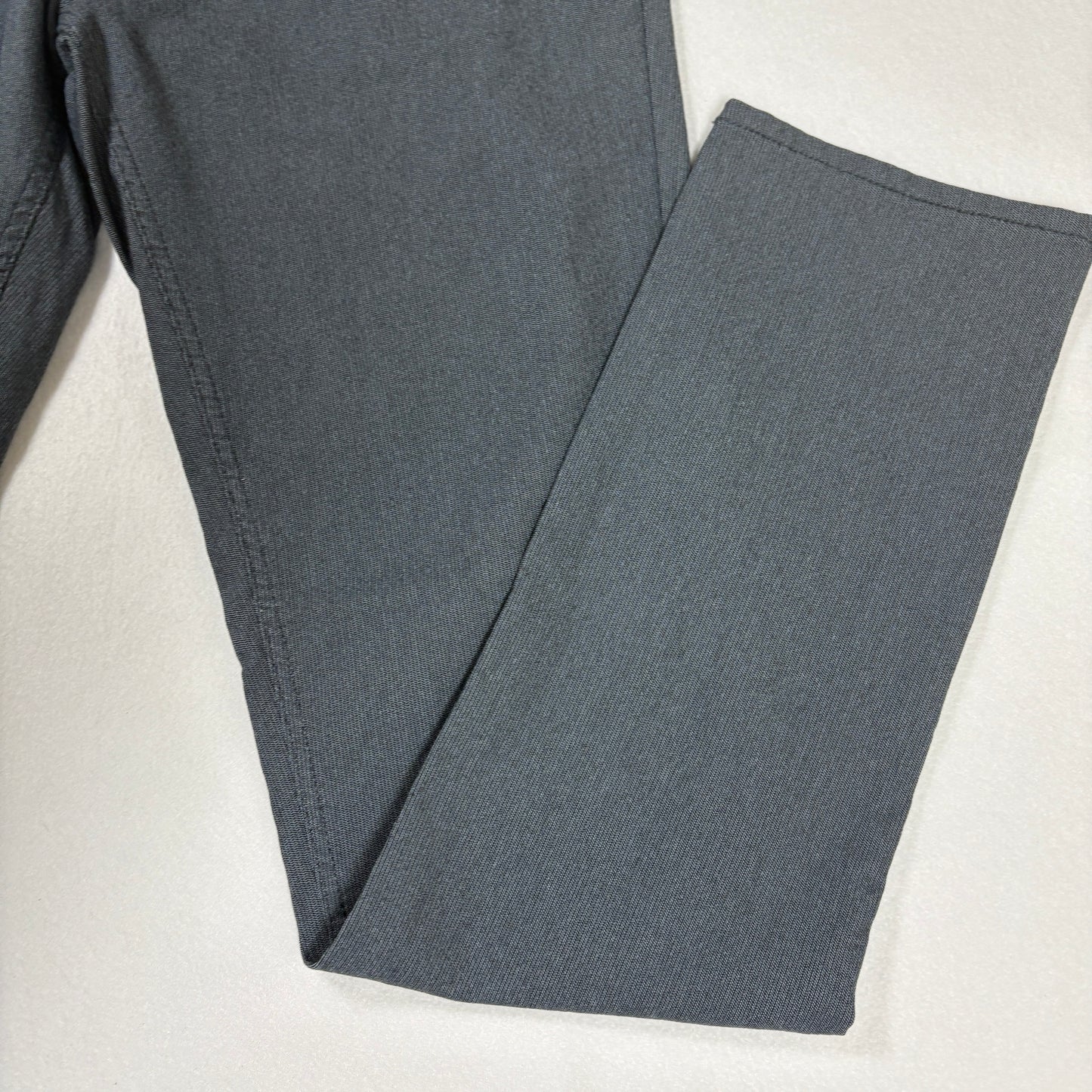 Private Member Actiflex Men’s Gray Stretch Jeans Size 34 Slim Fit Casual Pants