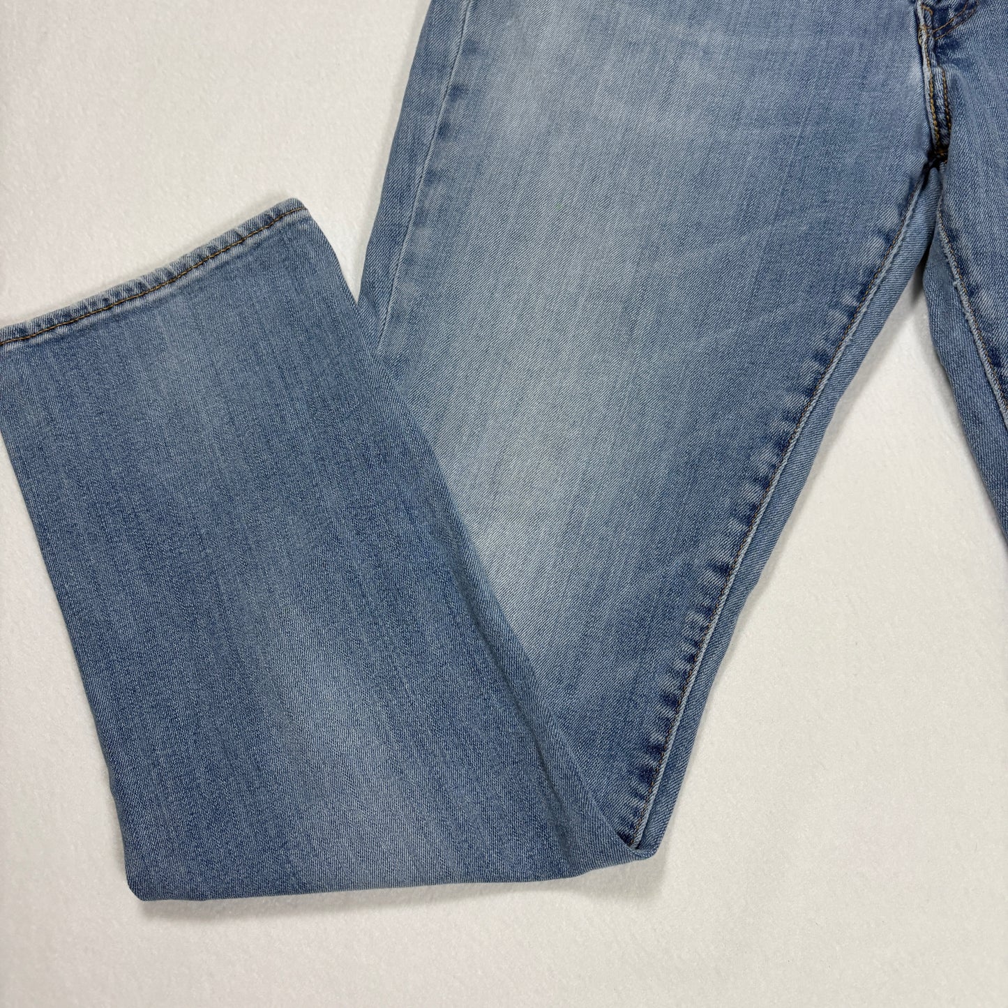 Levi’s 511 Men’s Jeans 34x30 Slim Fit Light Wash Denim Blue Stretch Casual Pants