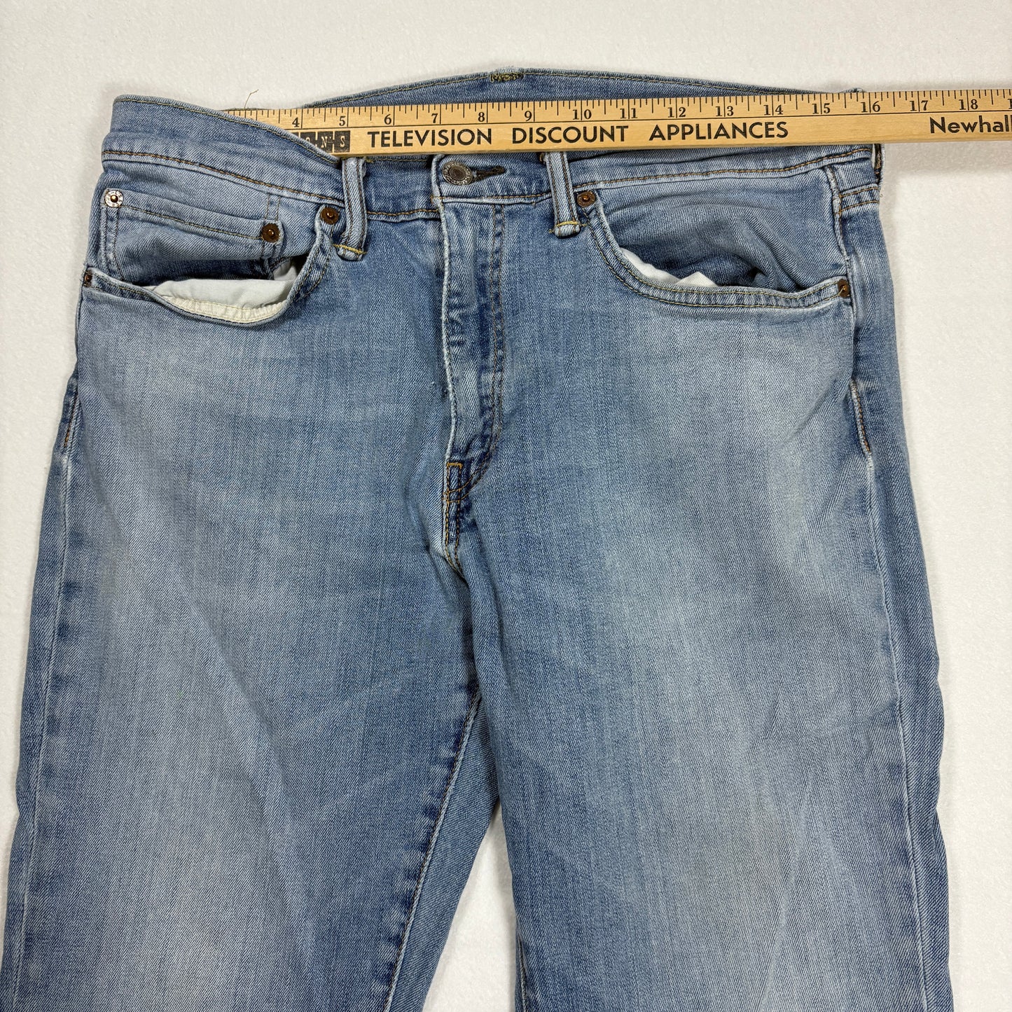 Levi’s 511 Men’s Jeans 34x30 Slim Fit Light Wash Denim Blue Stretch Casual Pants