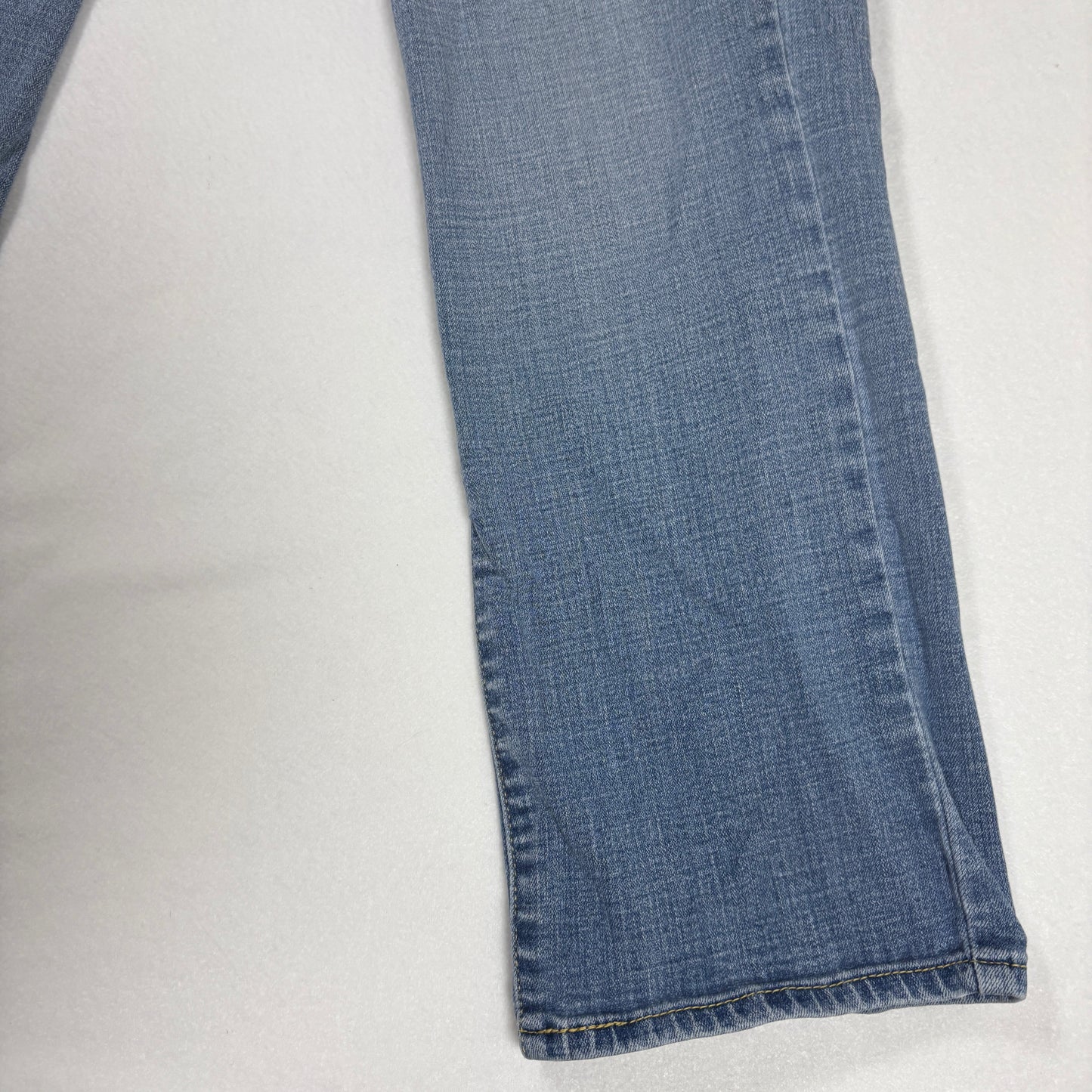 Levi’s 514 Men’s Jeans W32 L30 Straight Leg Light Wash Blue Denim Casual Pants