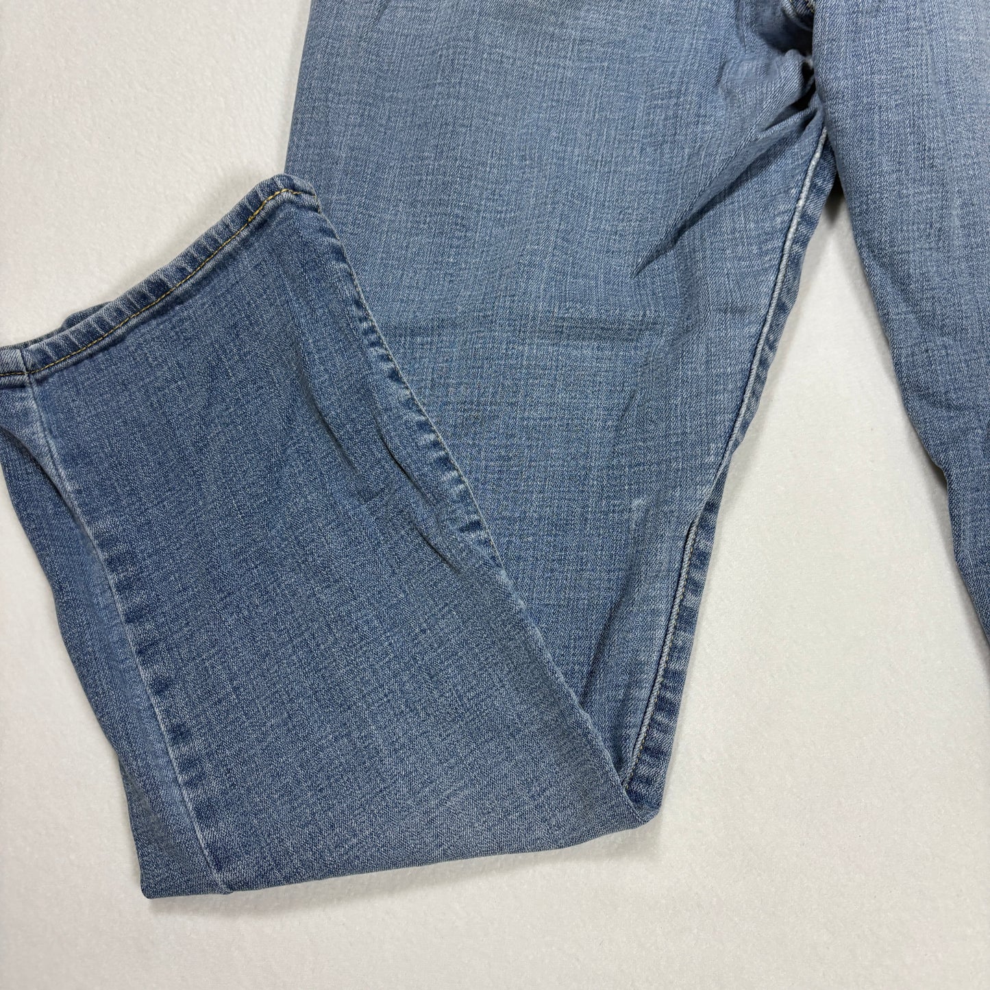 Levi’s 514 Men’s Jeans W32 L30 Straight Leg Light Wash Blue Denim Casual Pants