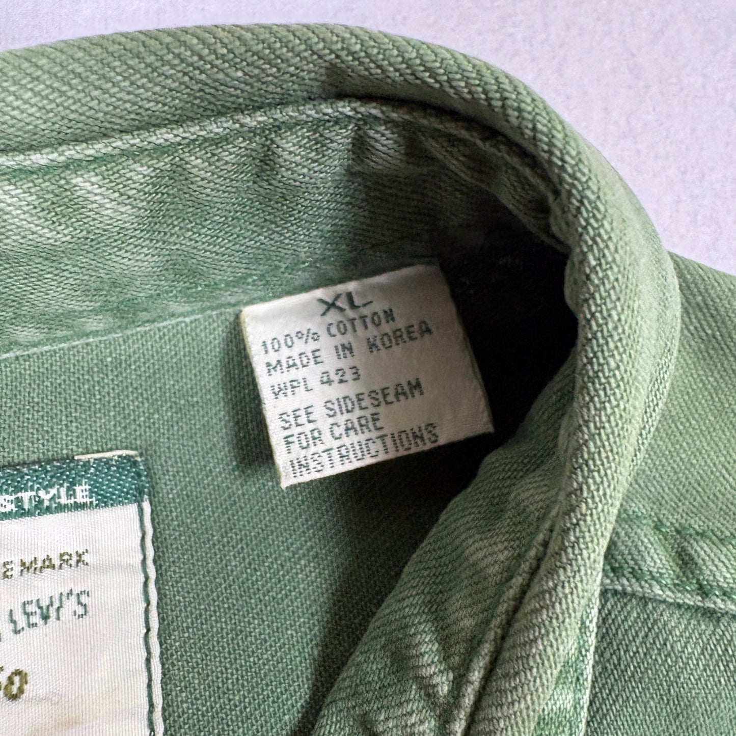 Levis Mens XL Green Denim Shirt Vintage 90s Grunge Y2K Button Up Workwear