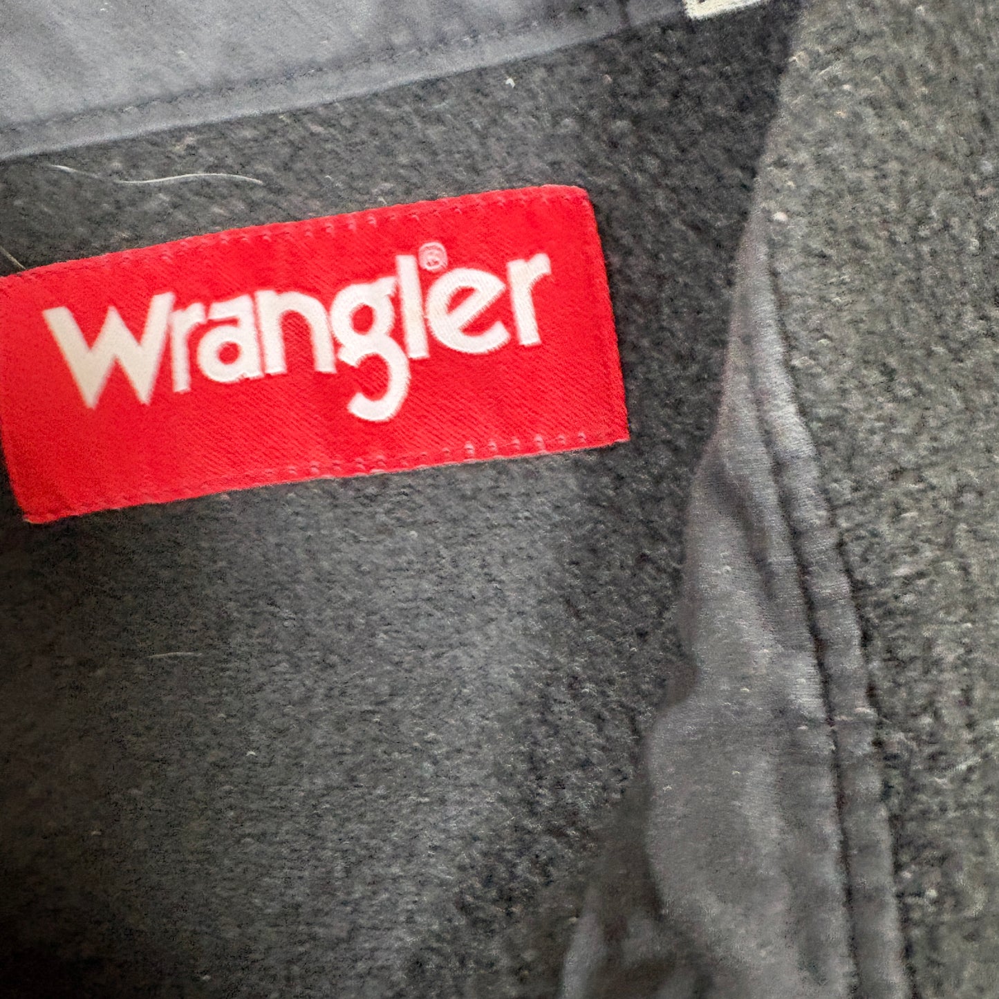 Wrangler mens black button up shirt L long sleeve western grunge Y2K workwear