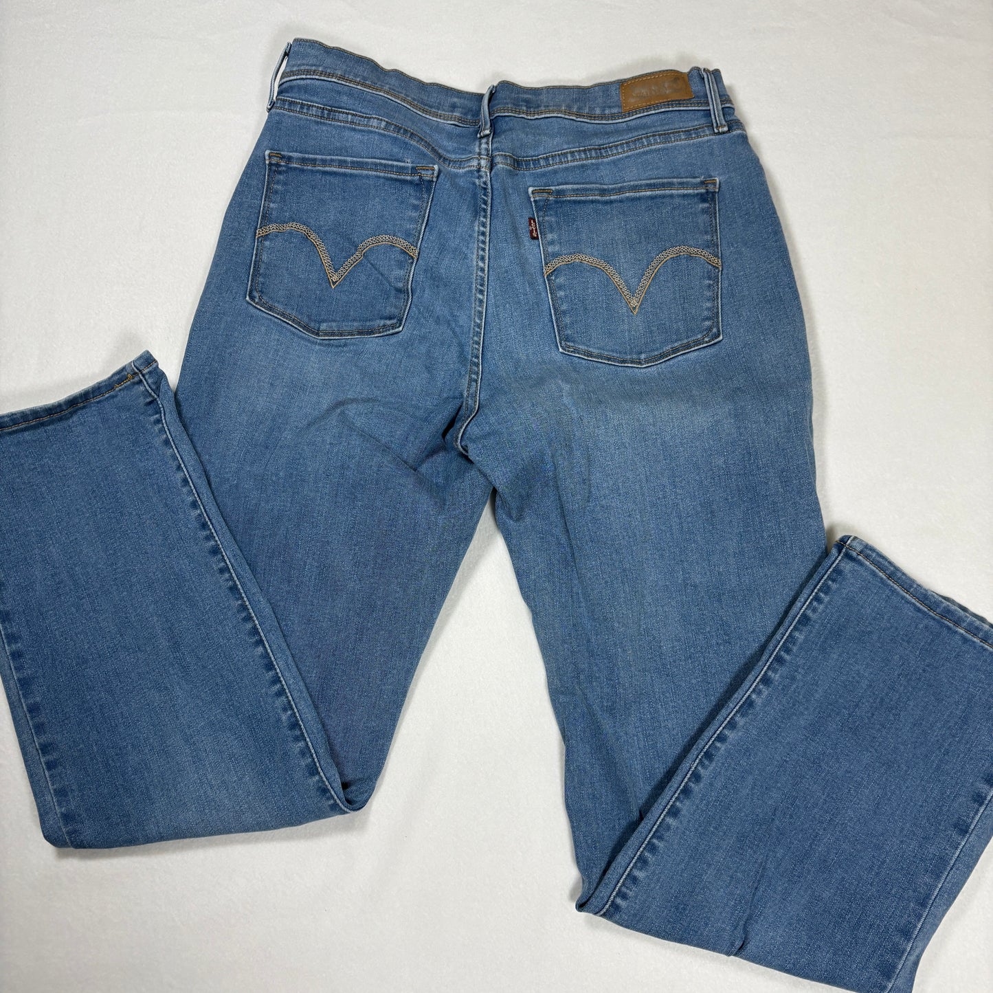 Levi’s 512 Women’s Jeans 14P W32 L30 Straight Leg Light Wash Perfectly Slimming