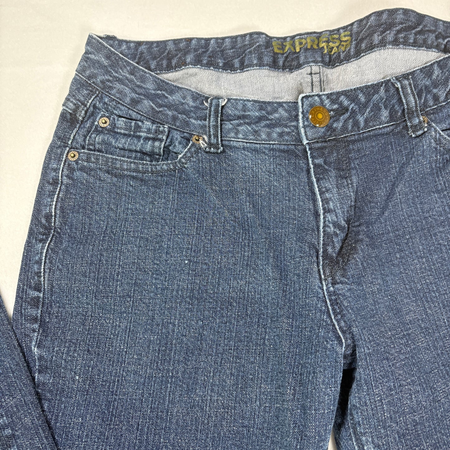 Express Jeans Women’s Size 14 Dark Wash Denim Stretch Straight Leg Mid Rise