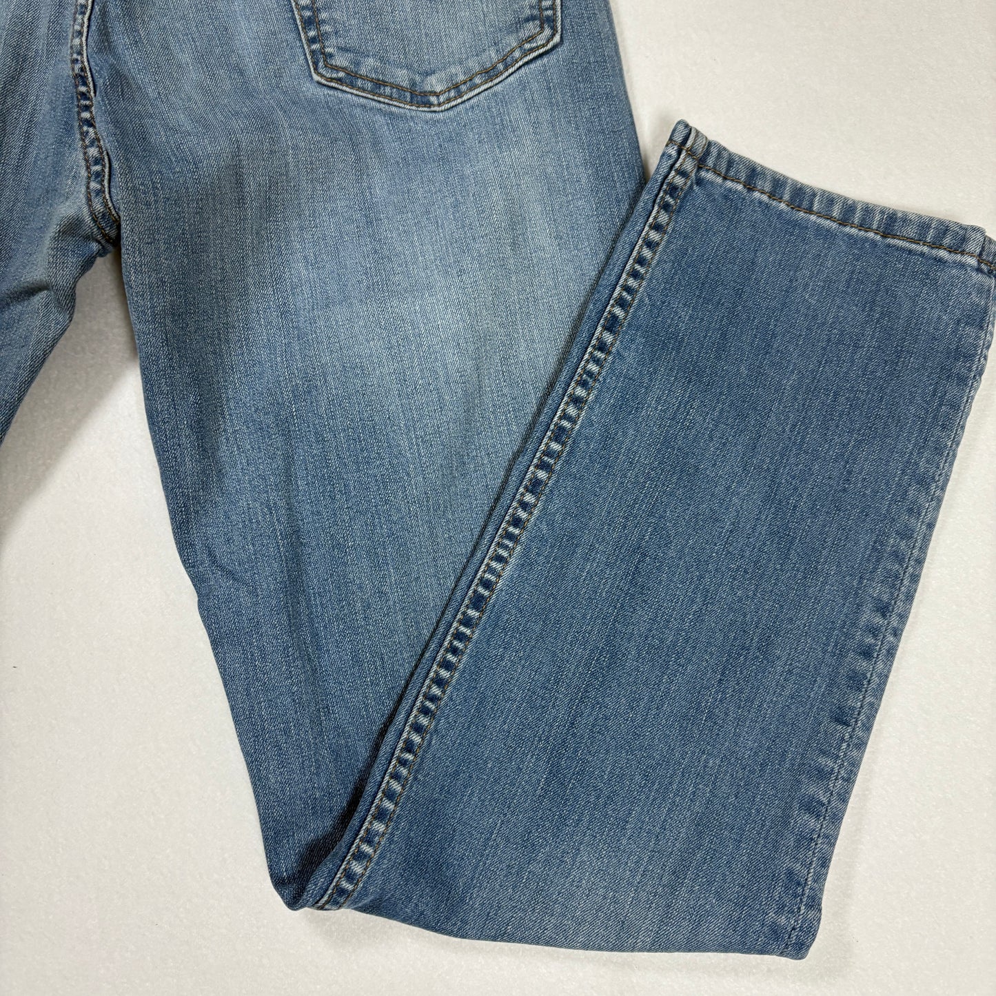 Levi’s Men’s Blue Jeans W34 L30 Straight Fit Distressed Light Wash Denim