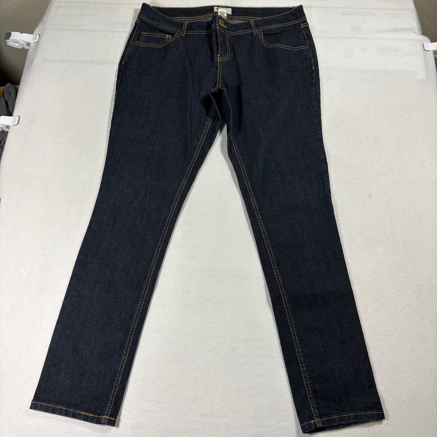SO Dark Wash Skinny Jeans Womens 15 Stretch Y2K Retro Slim Denim