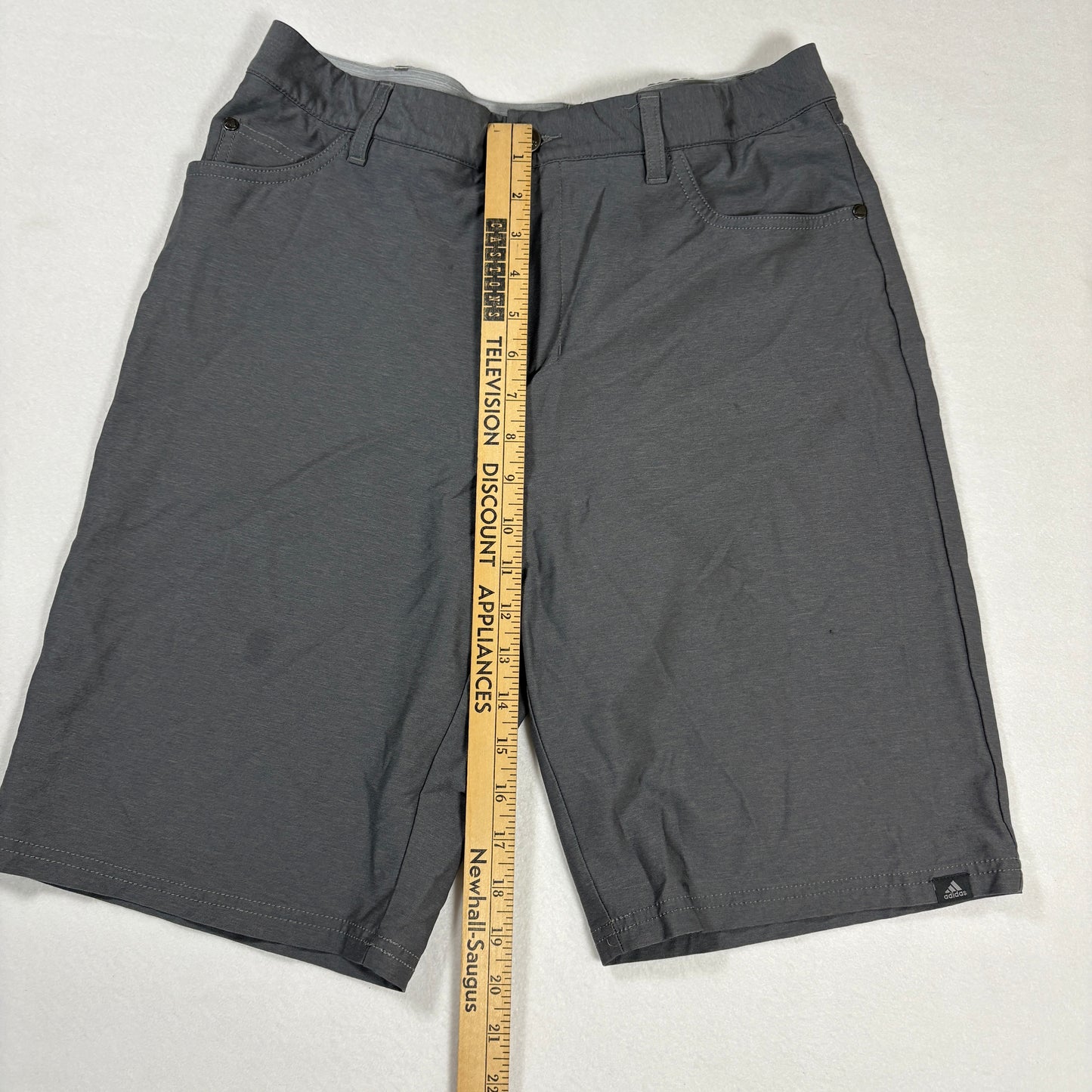 Adidas Shorts Mens 32 Gray Performance Golf Casual Lightweight Stretch Active