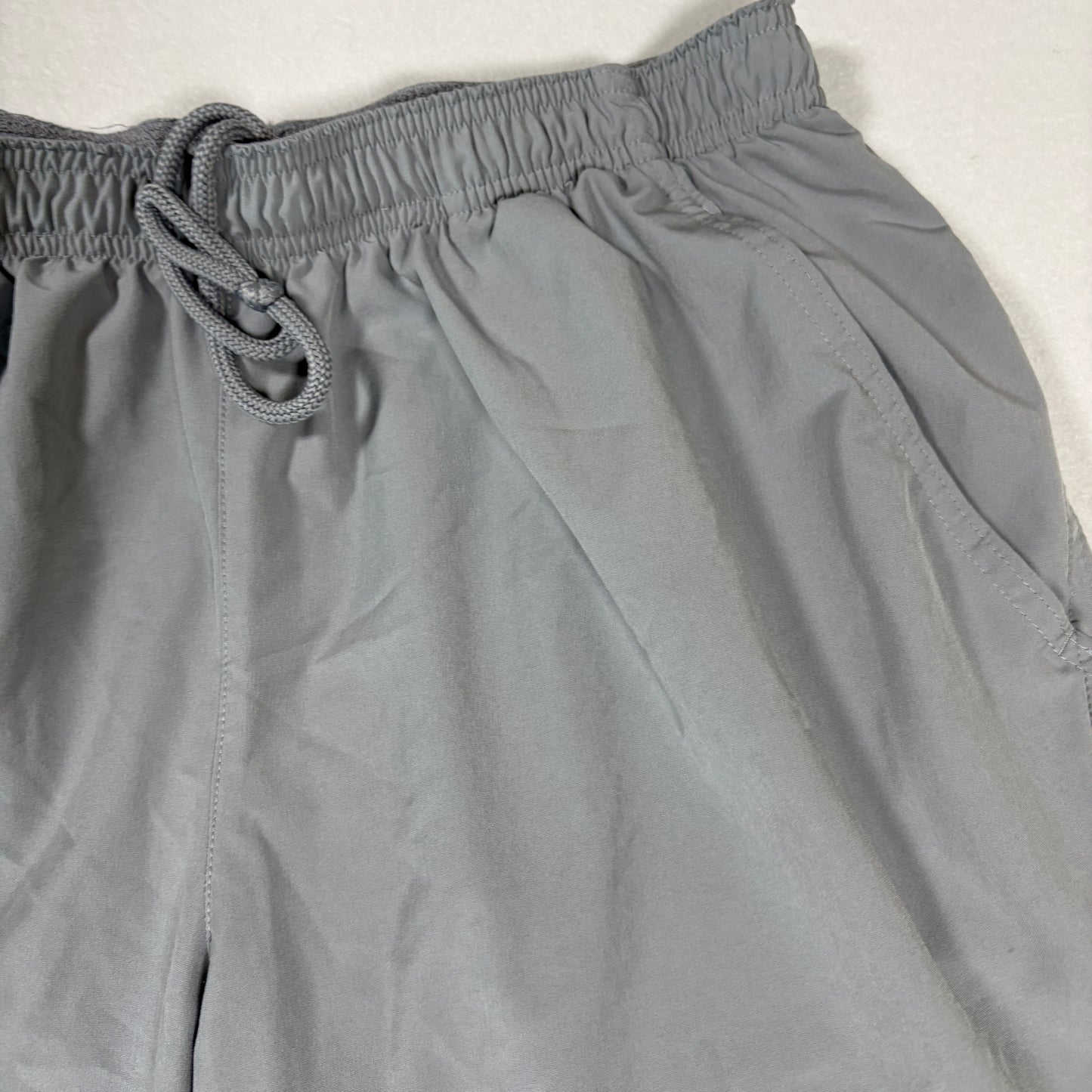 Nike Shorts Mens Large Gray Dri-Fit Training Running Athletic Gym Performance